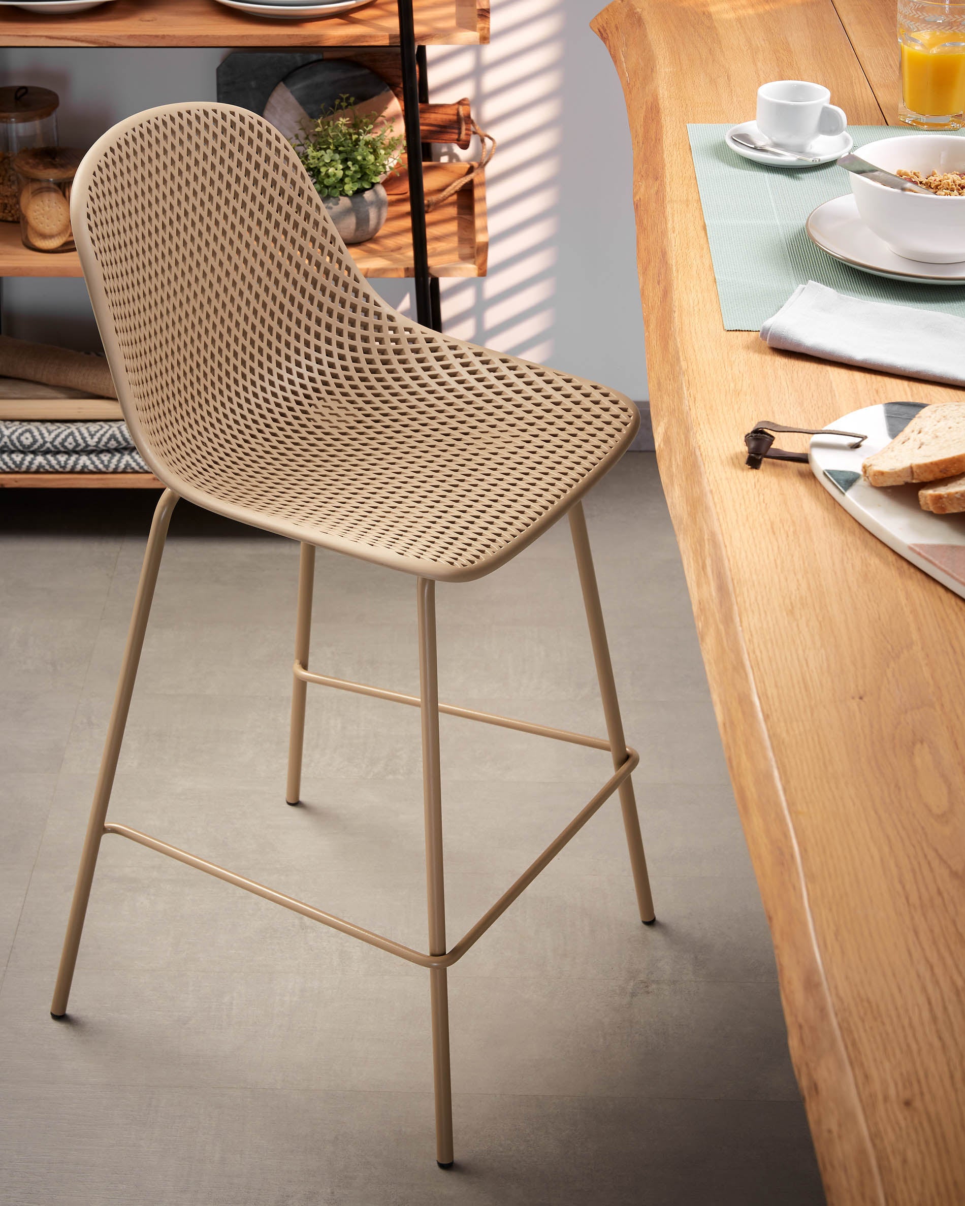Beige Quinby stool height 75 cm - Lifestyle