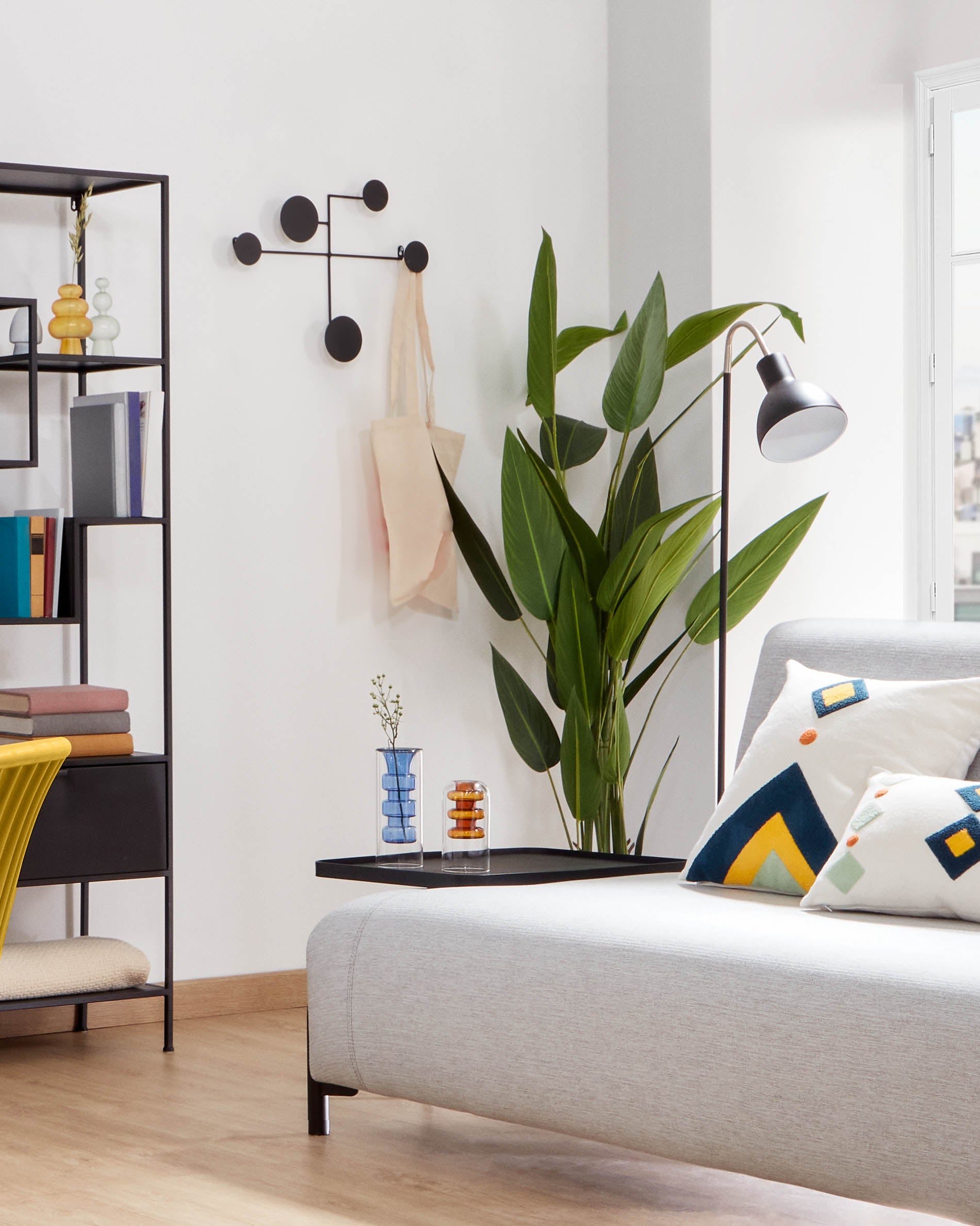 Vianela wall hanger 52 x 40 cm - Lifestyle