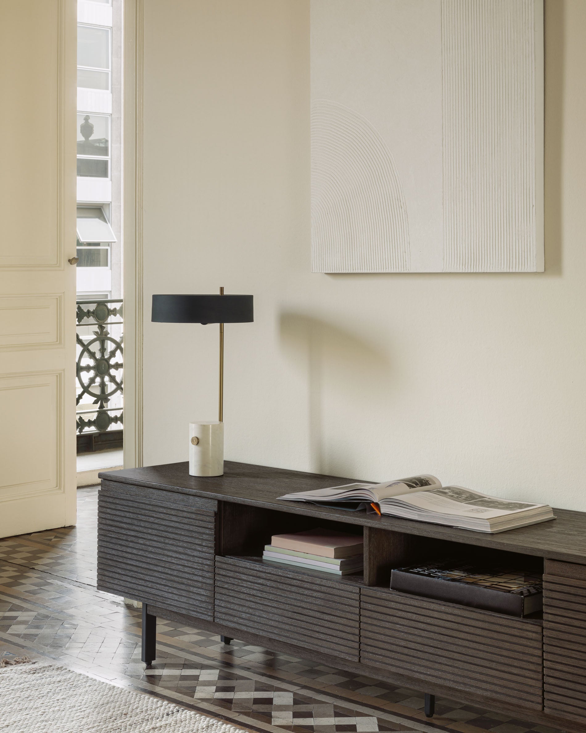 Phant table lamp in metal and marble - Lifestyle