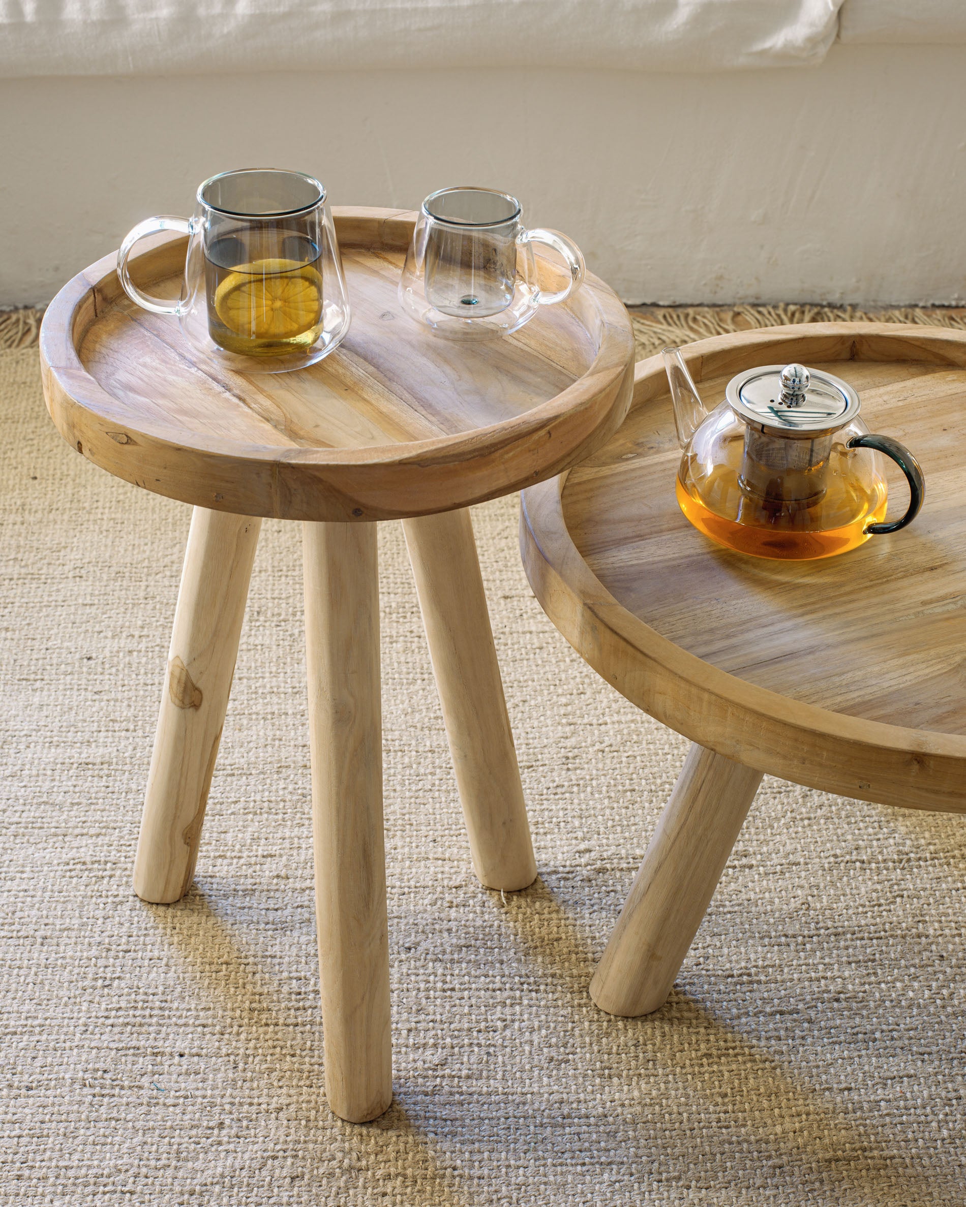 Glenda round solid teak wood side table, Ø 35 cm - Lifestyle