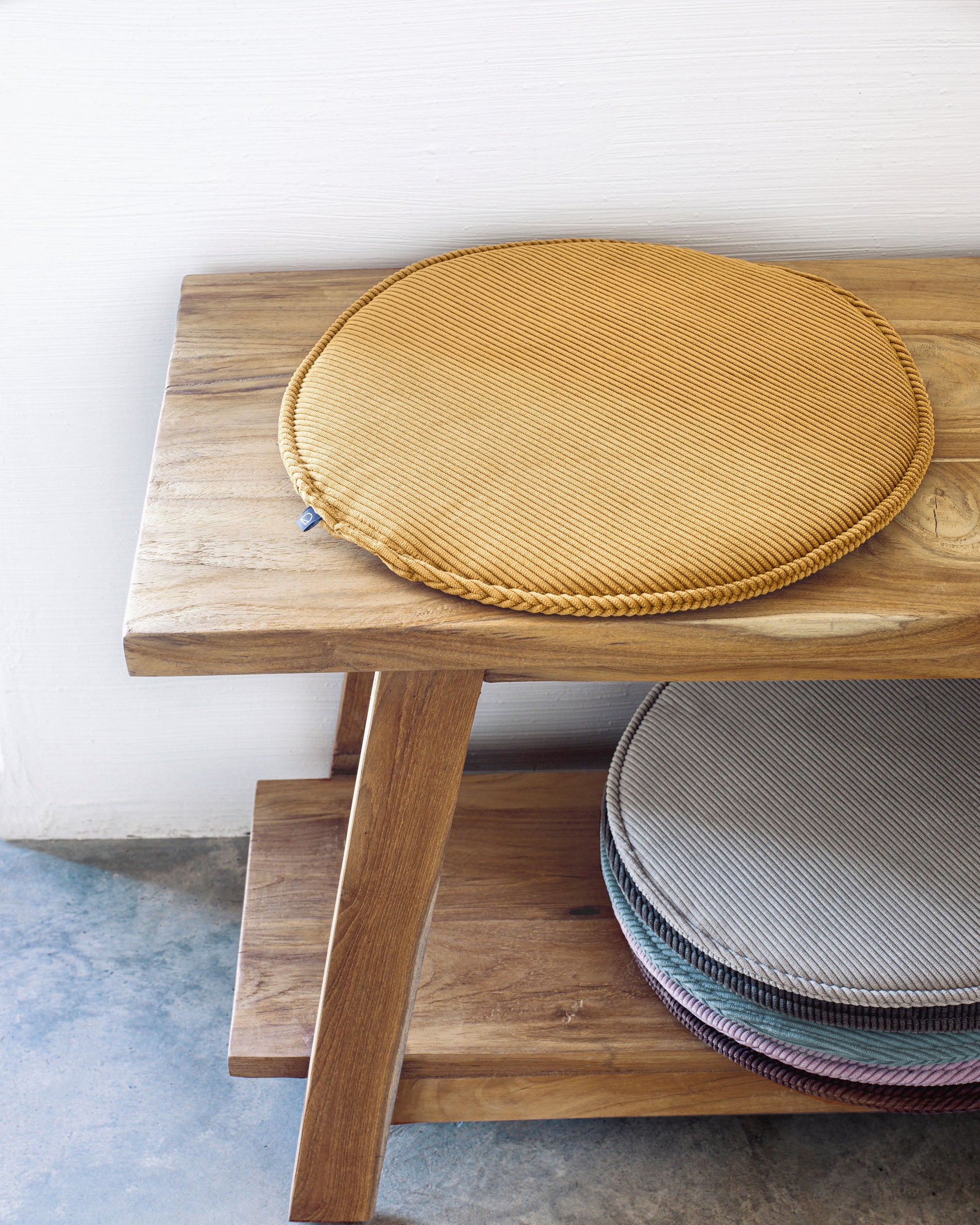 Sora round corduroy chair cushion in mustard, 35 cm - Lifestyle