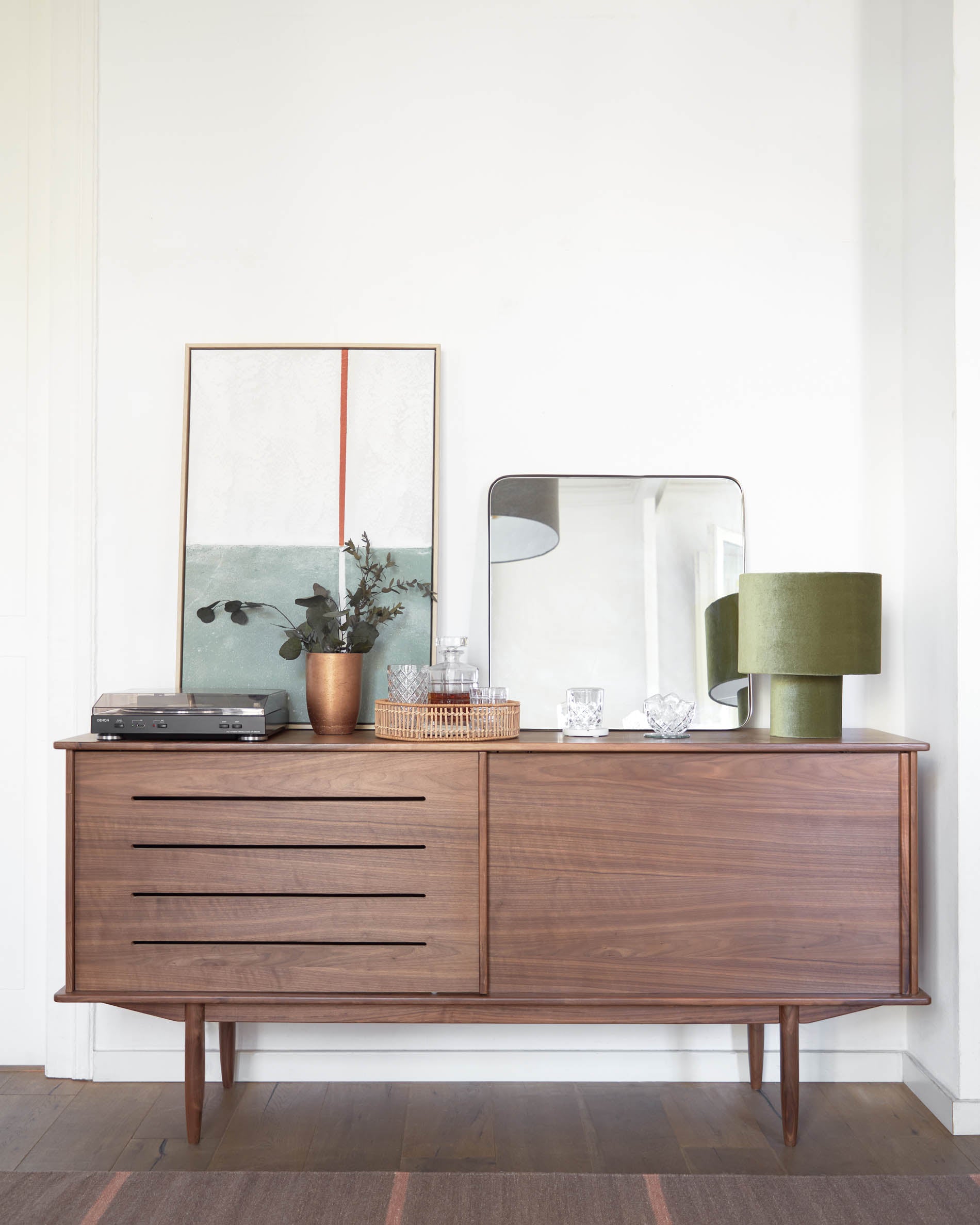 Carolin walnut wood veneer sideboard with 2 doors and 1 drawer, 180 x 83.8 cm - Lifestyle