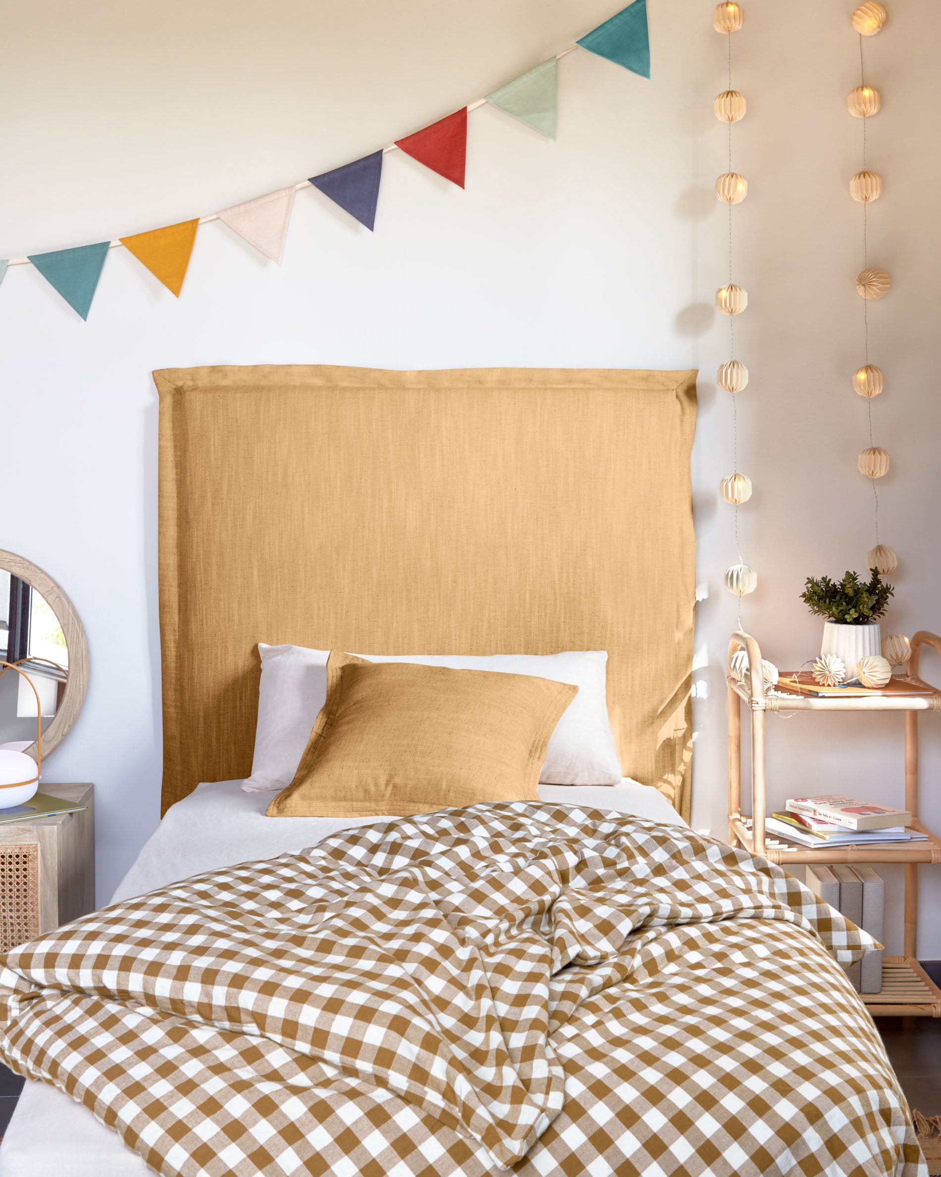Tanit headboard with mustard linen removable cover, for 90 cm beds - Lifestyle