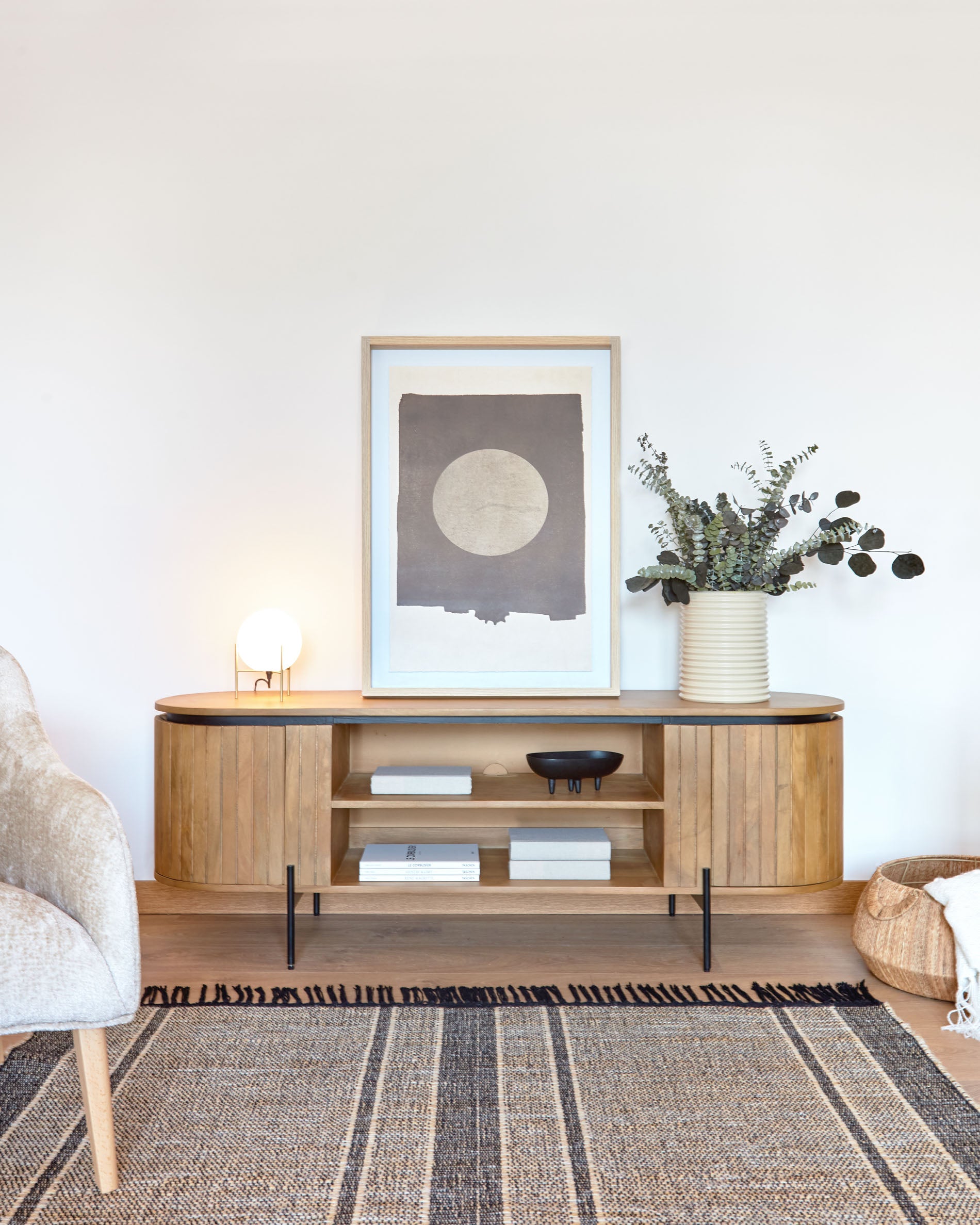 Licia solid mango wood TV stand with 2 doors and black finish metal, 160 x 56 cm - Lifestyle