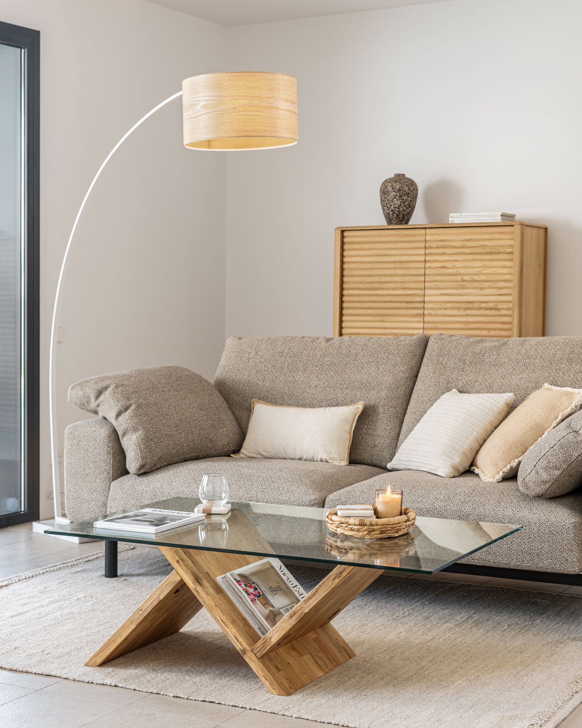Waley coffee table 120 x 70 cm - Lifestyle