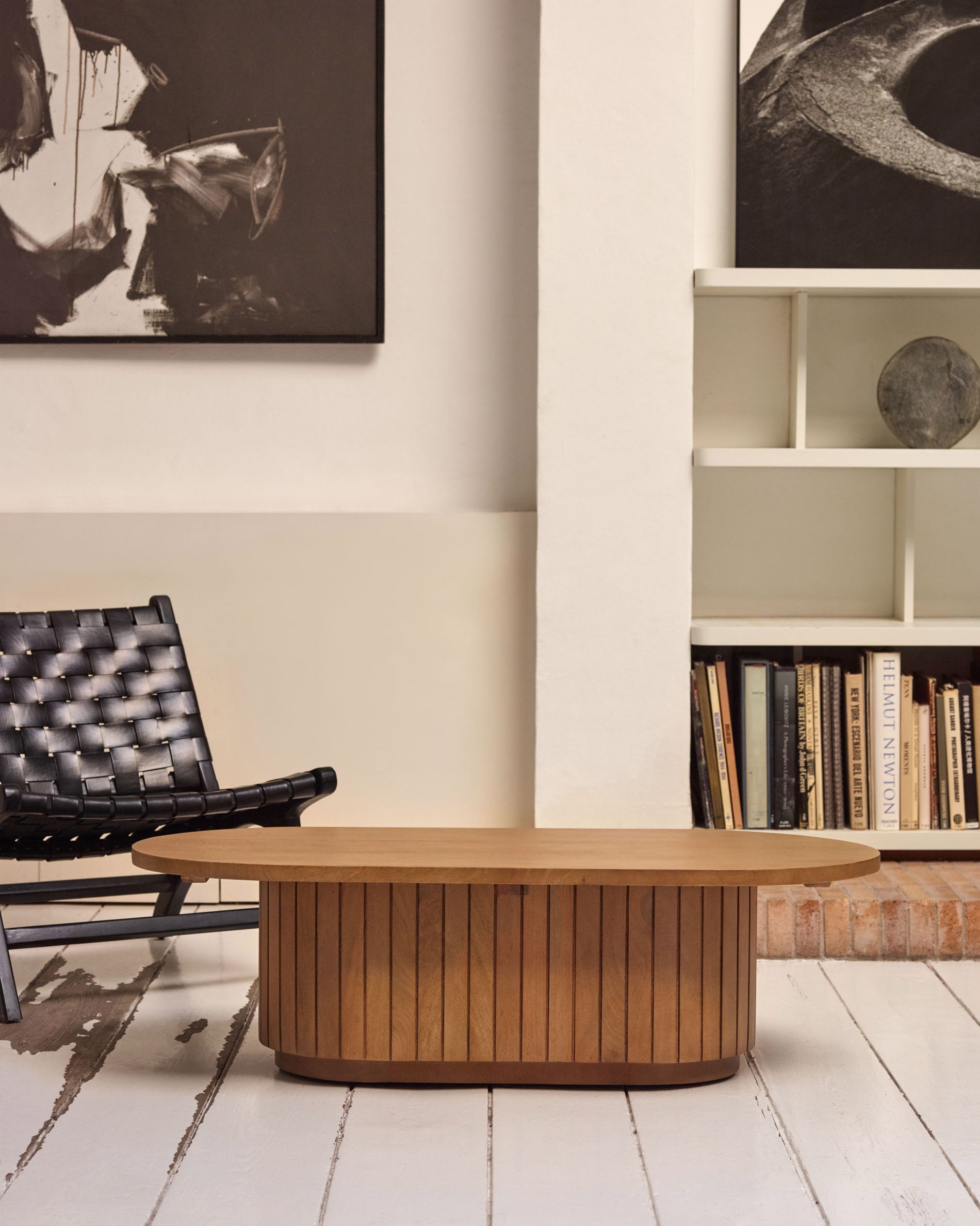 Licia solid mango wood coffee table, 120 x 60 cm - Lifestyle