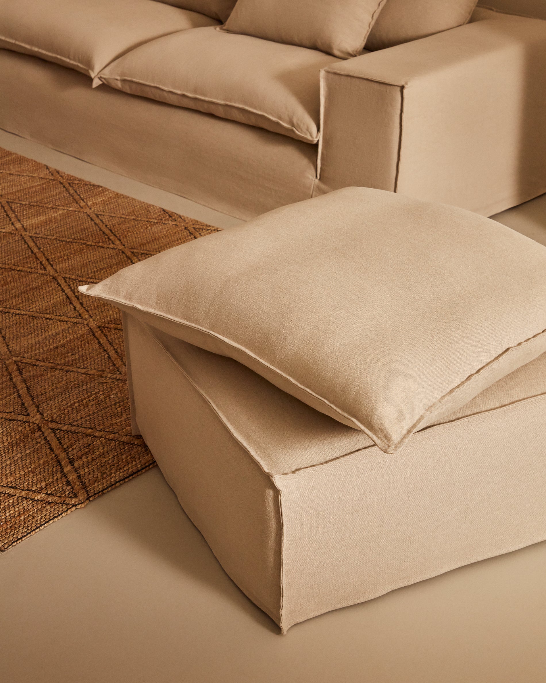 Anarela 3 seater sofa with removable covers and beige linen cushions, 280 cm - Lifestyle