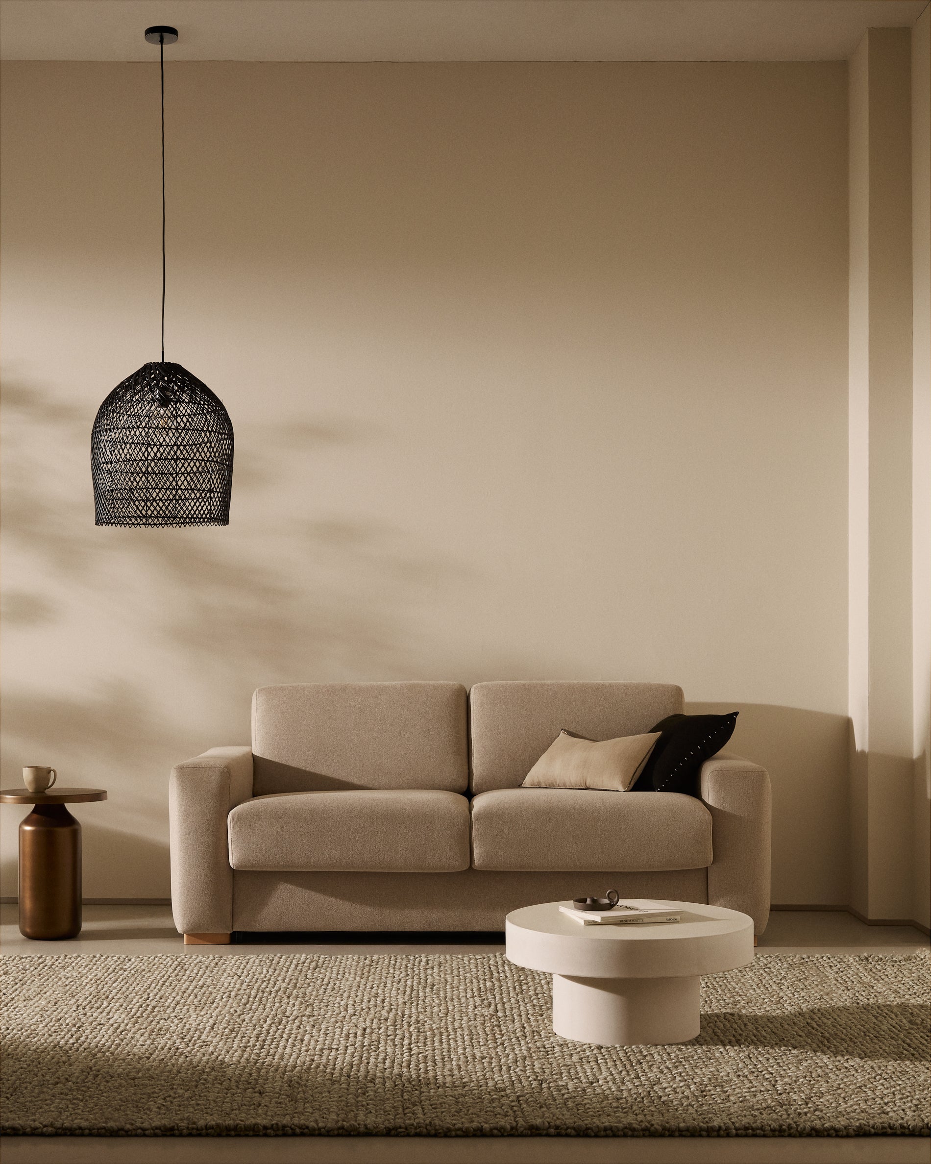 Lubrin rug in grey wool, 200 x 300 cm - Lifestyle
