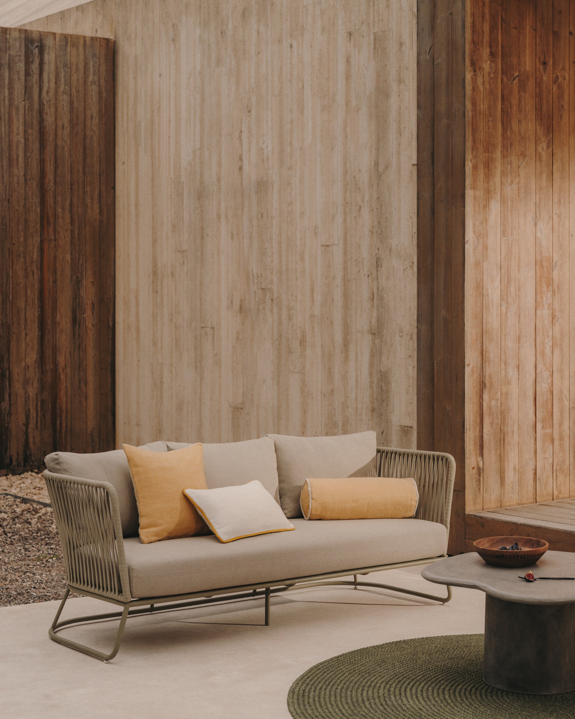 Saconca 3-seater outdoor sofa made of cord and beige galvanised steel, 183 cm