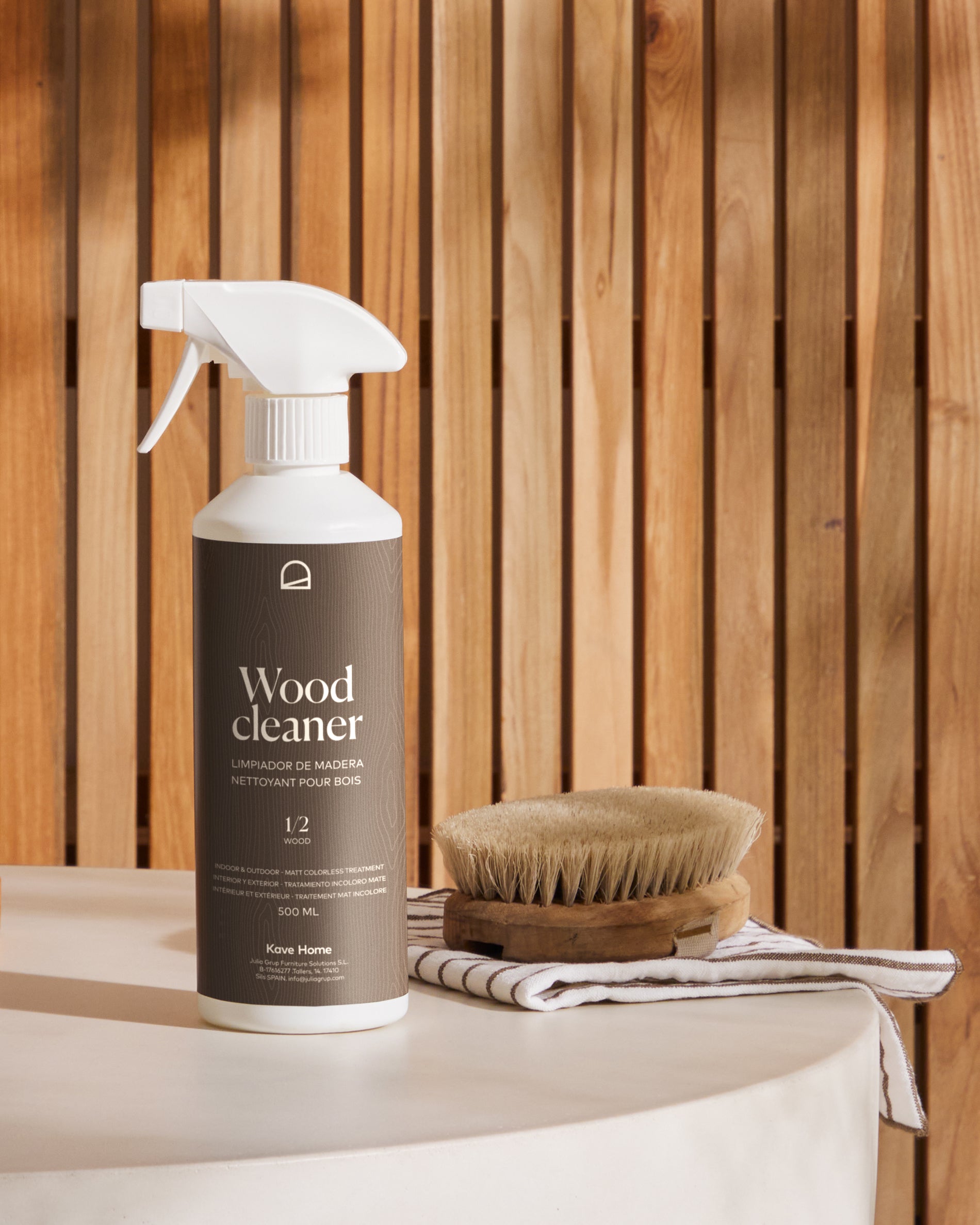 Sterina wood cleaner 500 ml - Lifestyle