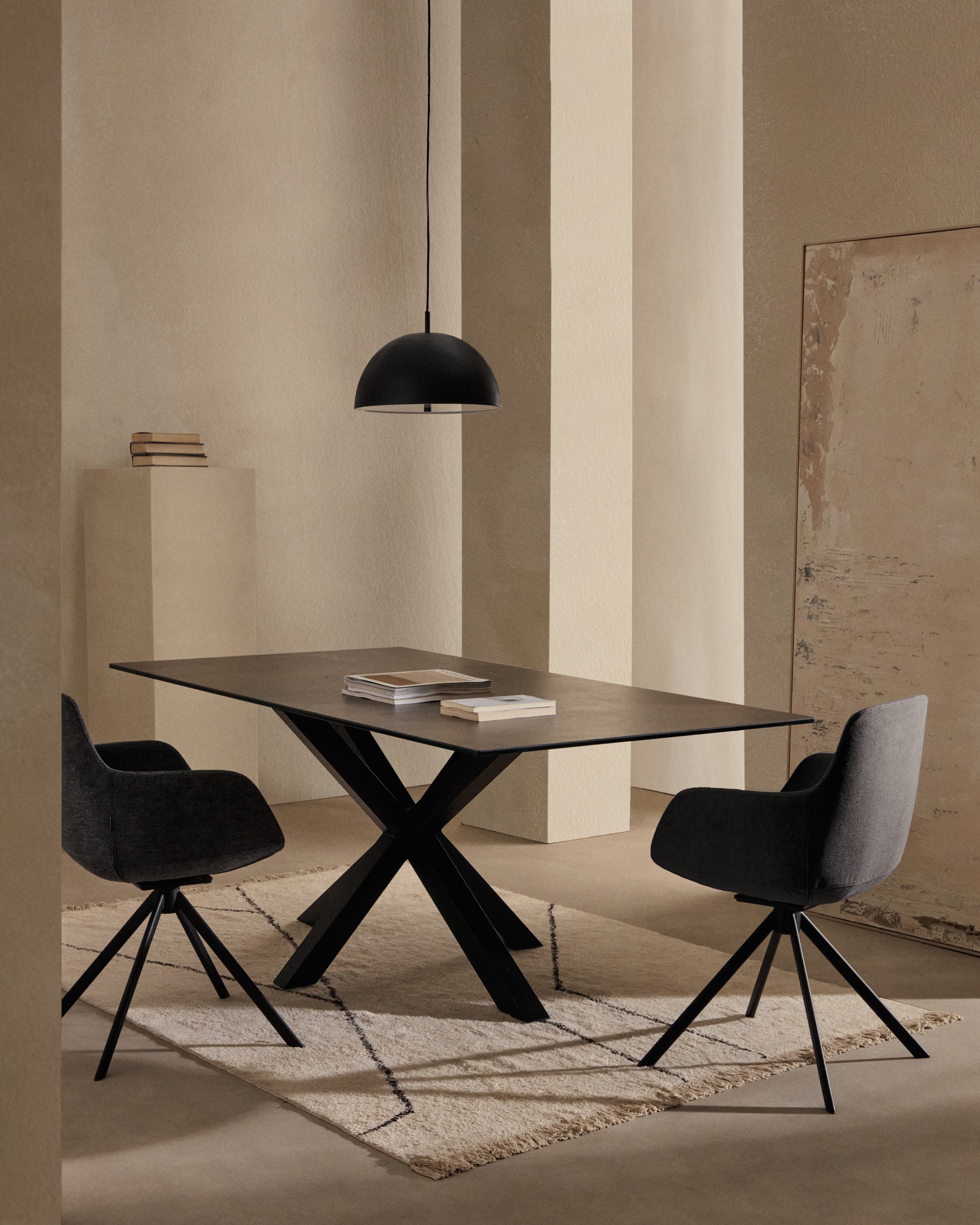 Catlar metal ceiling lamp in a black painted finish Ø 40 cm - Lifestyle