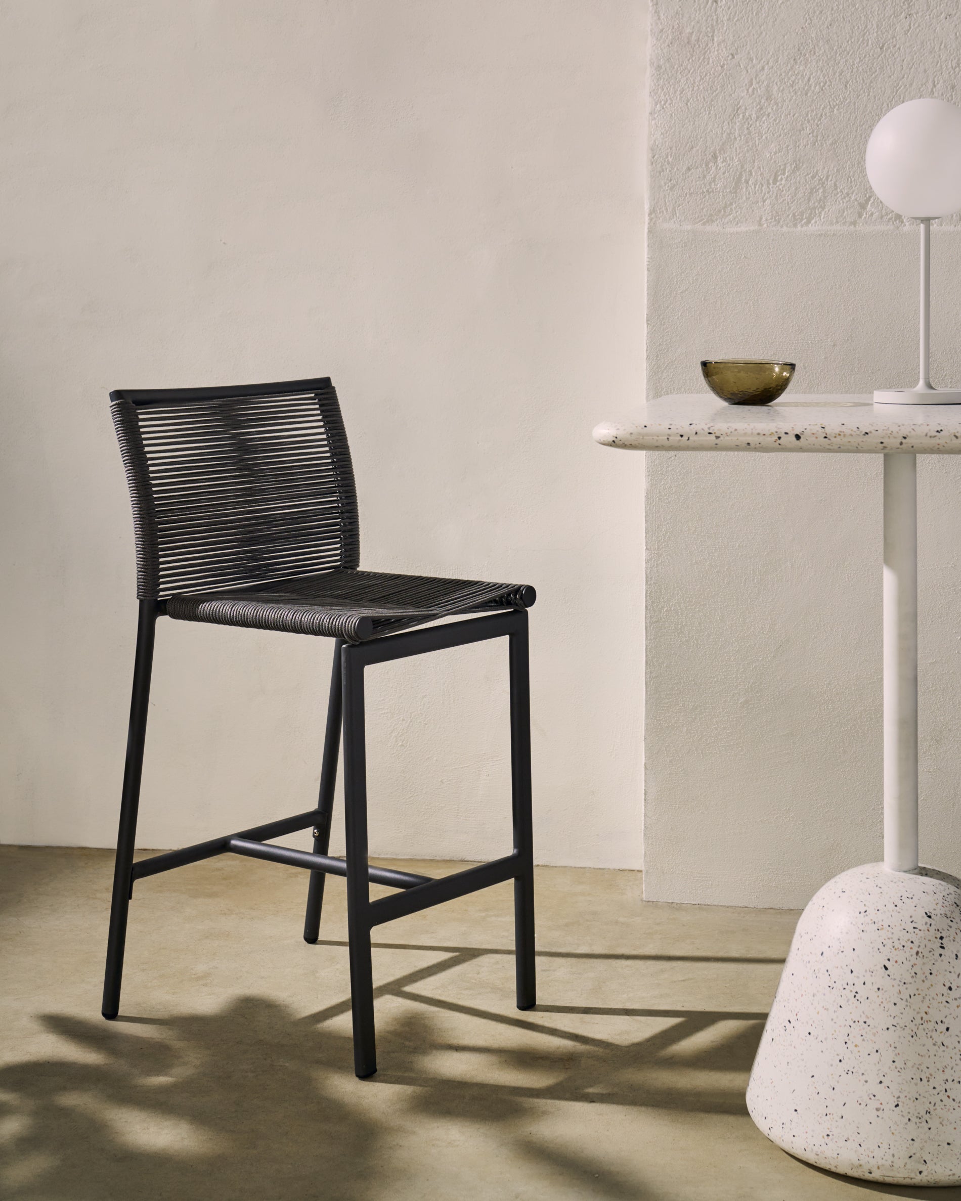 Culip outdoor stool made of rope cord and grey aluminum 65 cm - Lifestyle
