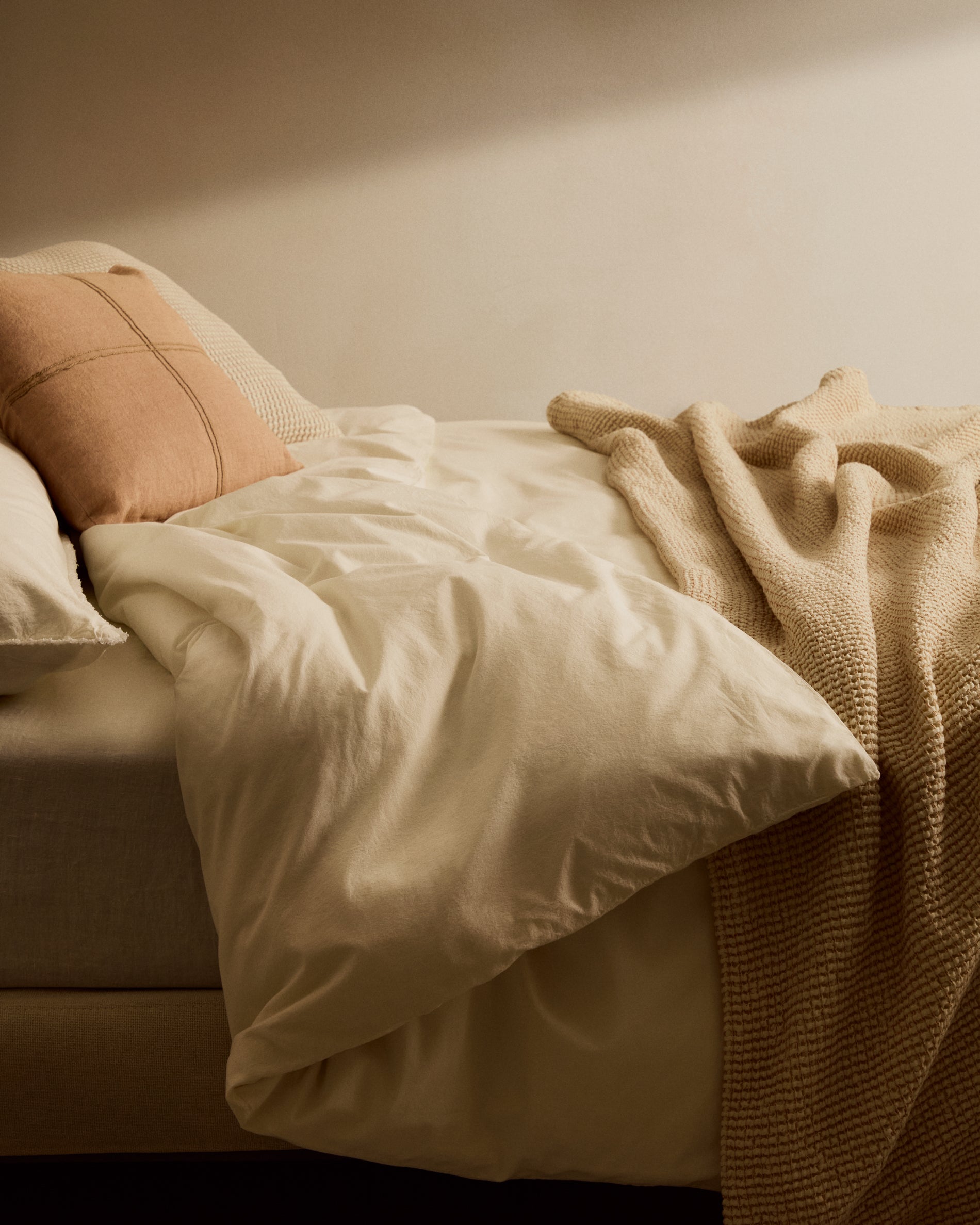 Sifinia ecru duvet and pillow cover set, 100% cotton percale fringes, 90 cm bed - Lifestyle