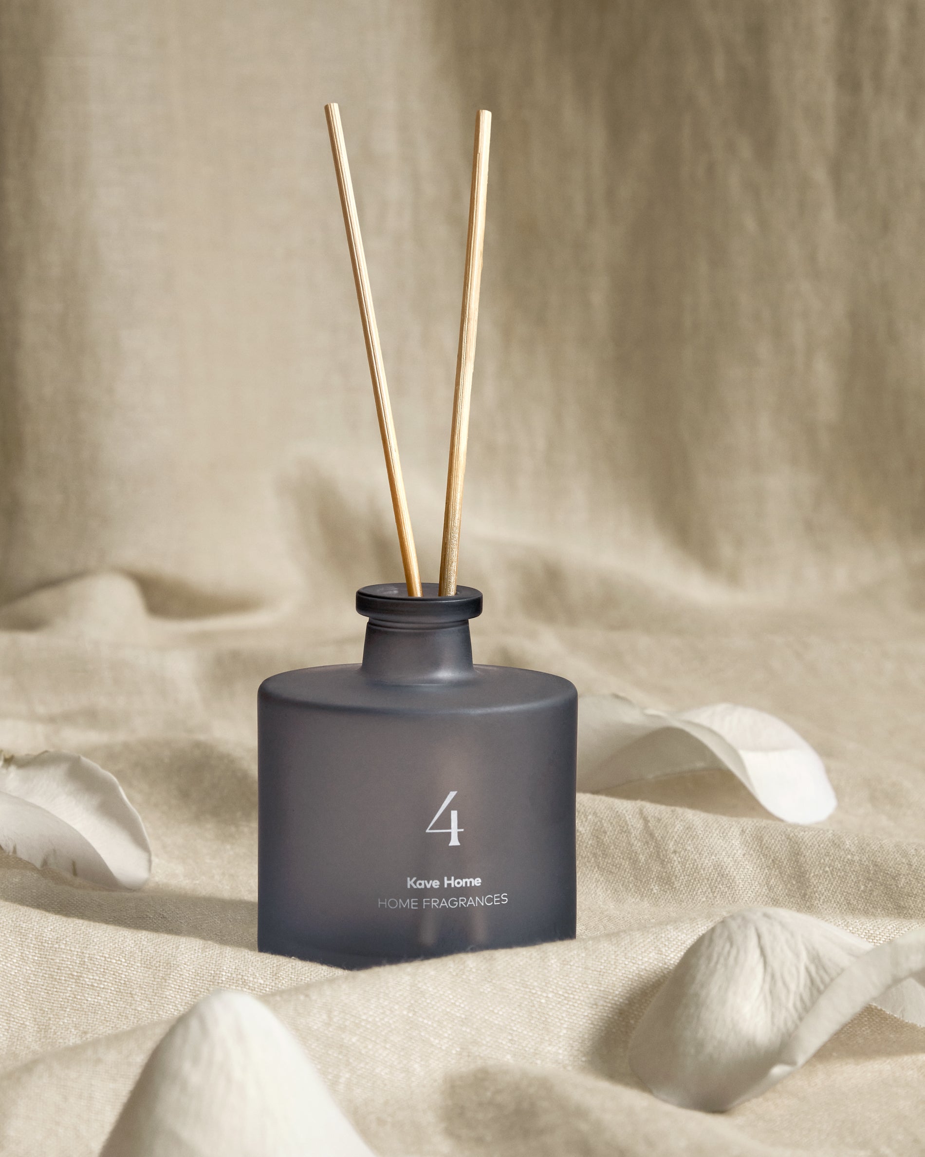 200ml Cozy Cashmere fragrance reed diffuser - Lifestyle