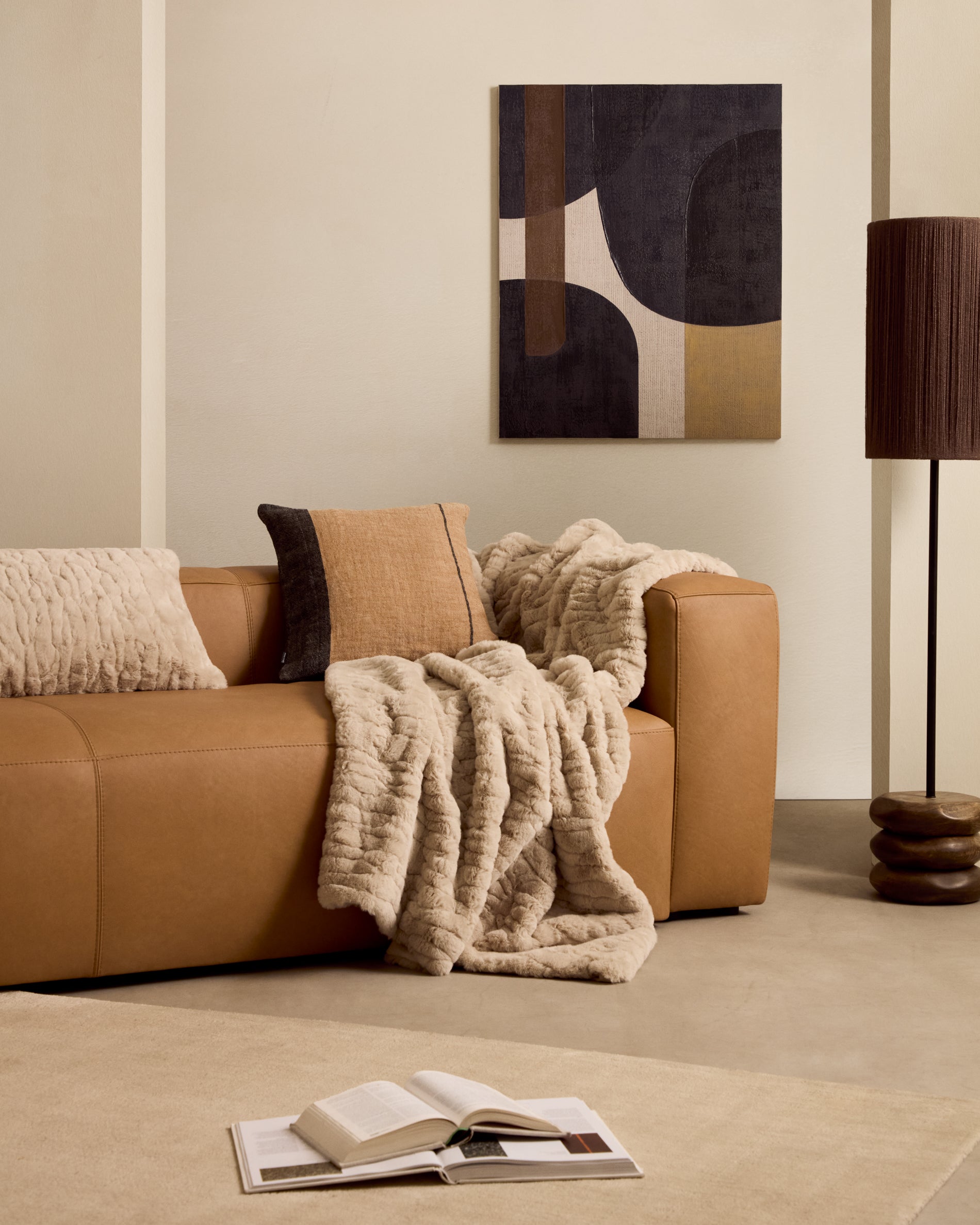 Tonol, brown abstract canvas, 100 x 80 cm - Lifestyle
