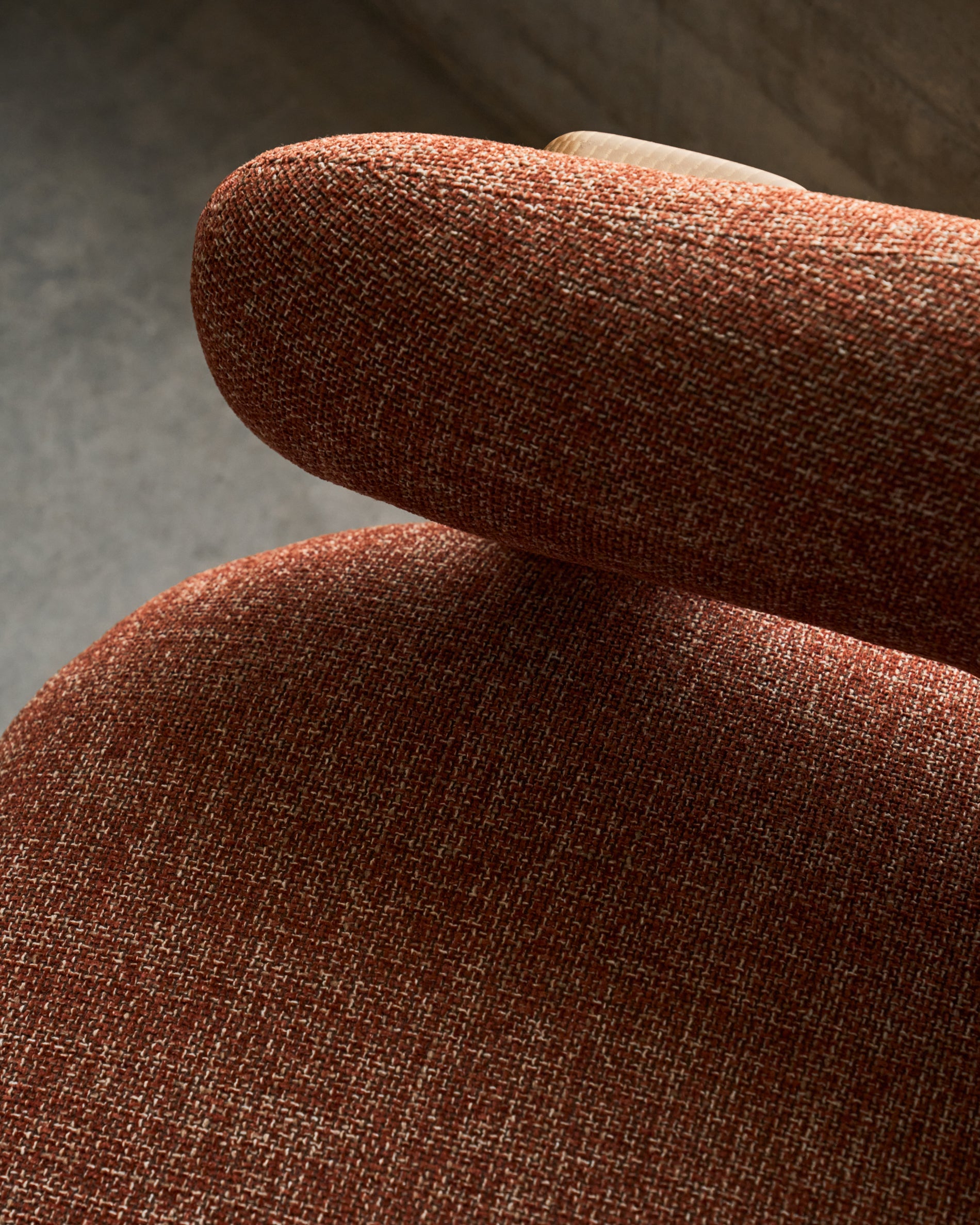 Granite fire-retardant armchair in terracotta chenille and solid ash wood with natural-coloured finish FSC 100% - Lifestyle