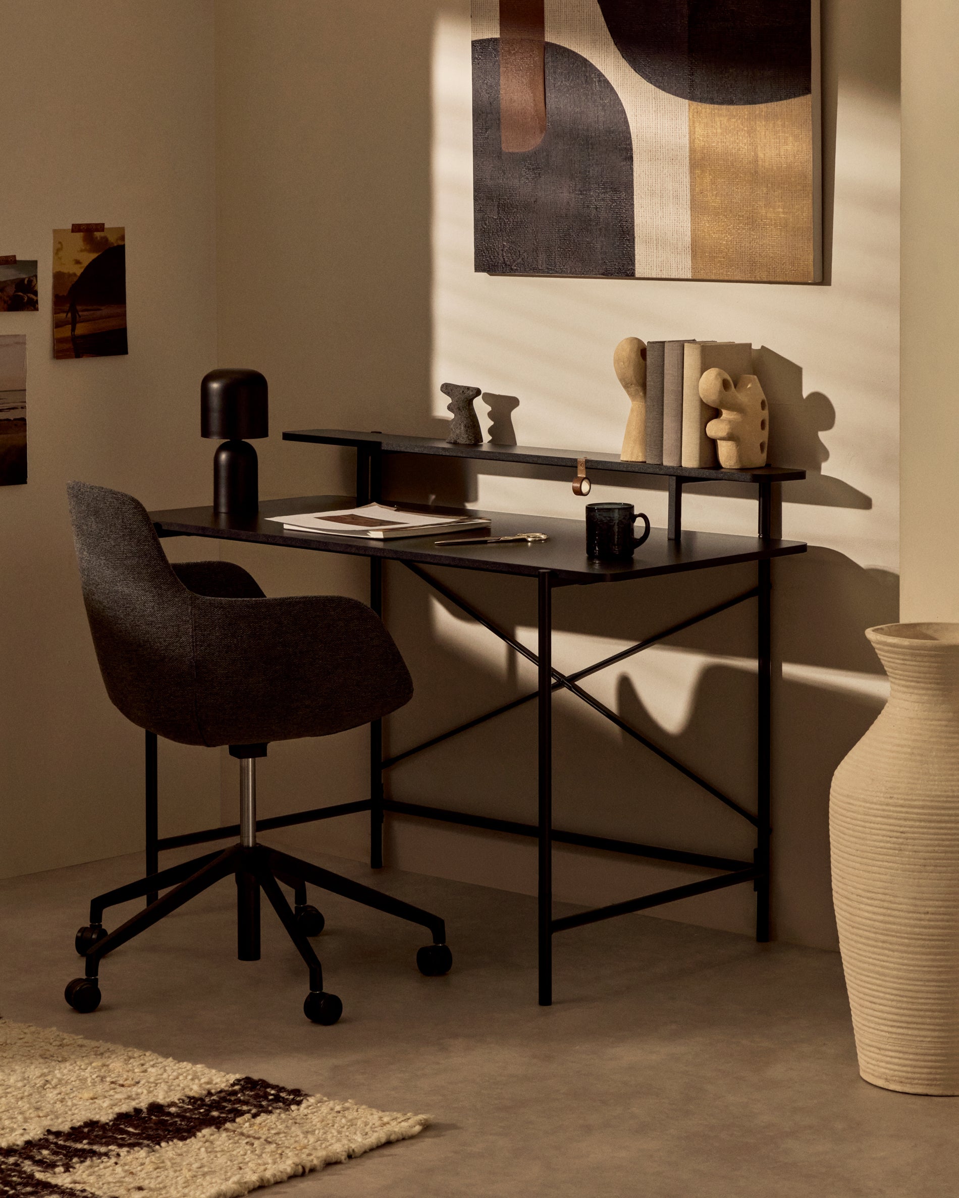 Tissiana dark grey and aluminium desk chair with matt black finish - Lifestyle
