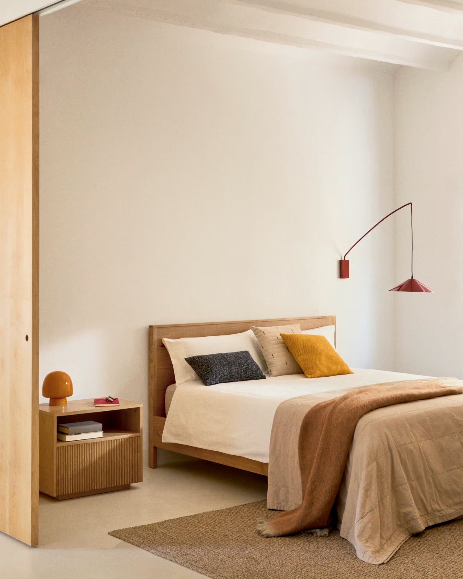 Kally wall lamp in a red painted finish - Lifestyle
