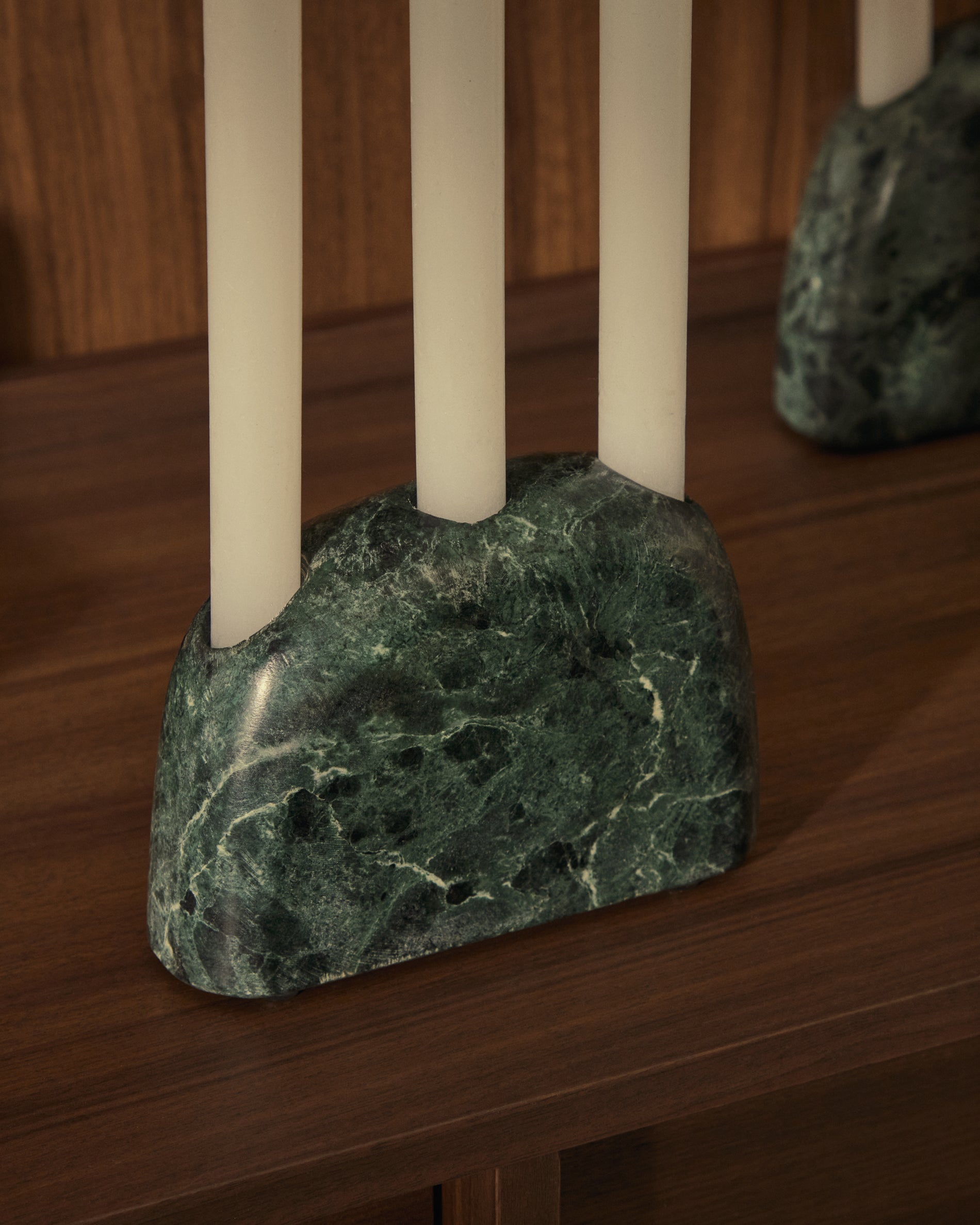 Signe medium-sized, green marble candlestick, 10 cm - Lifestyle