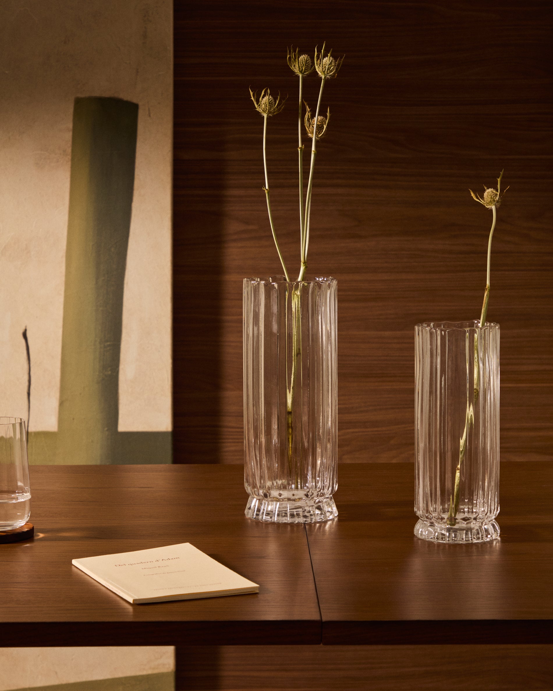 Neblan transparent glass vase, 25.5 cm - Lifestyle