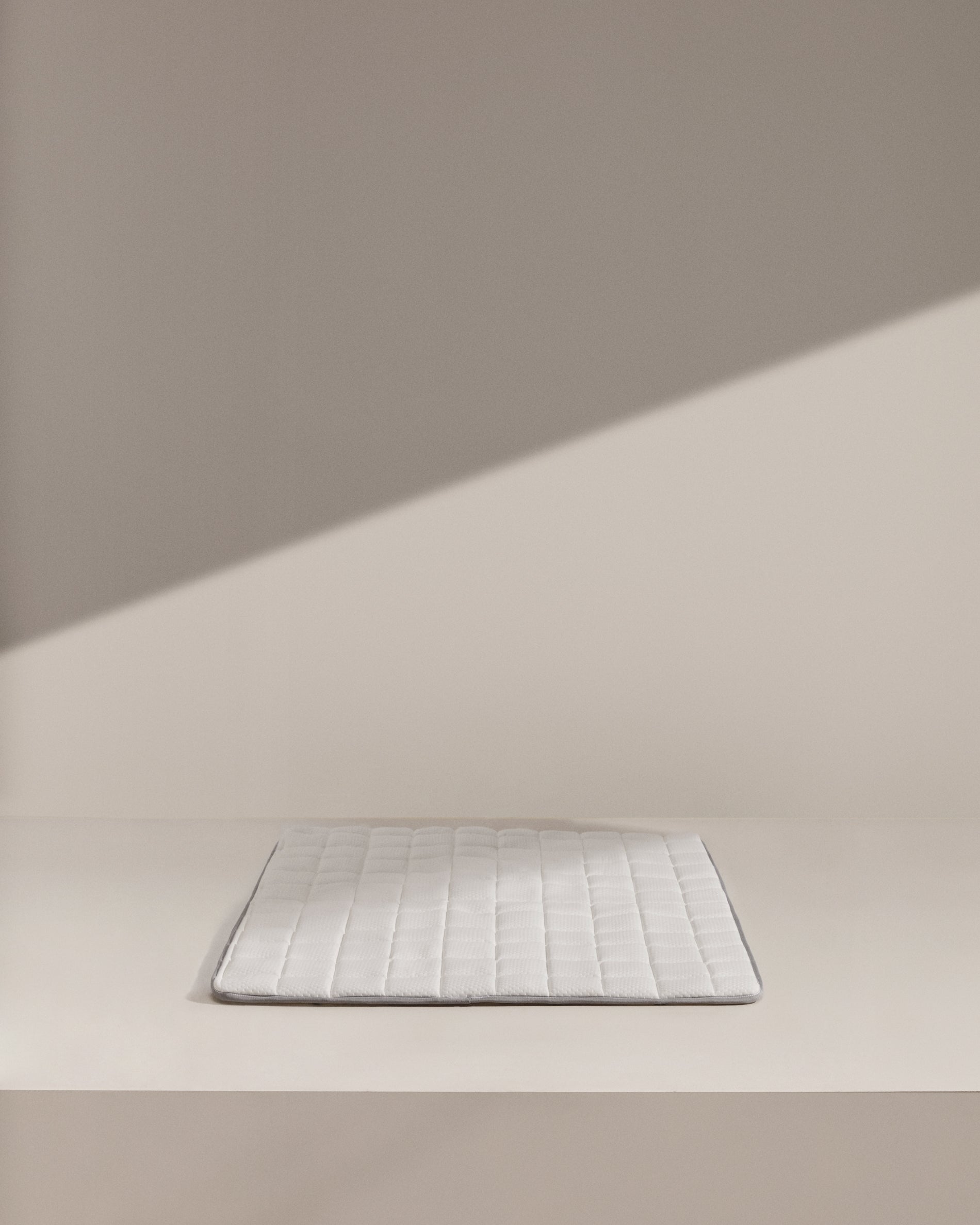 Freya mattress topper 135 x 190 cm - Lifestyle