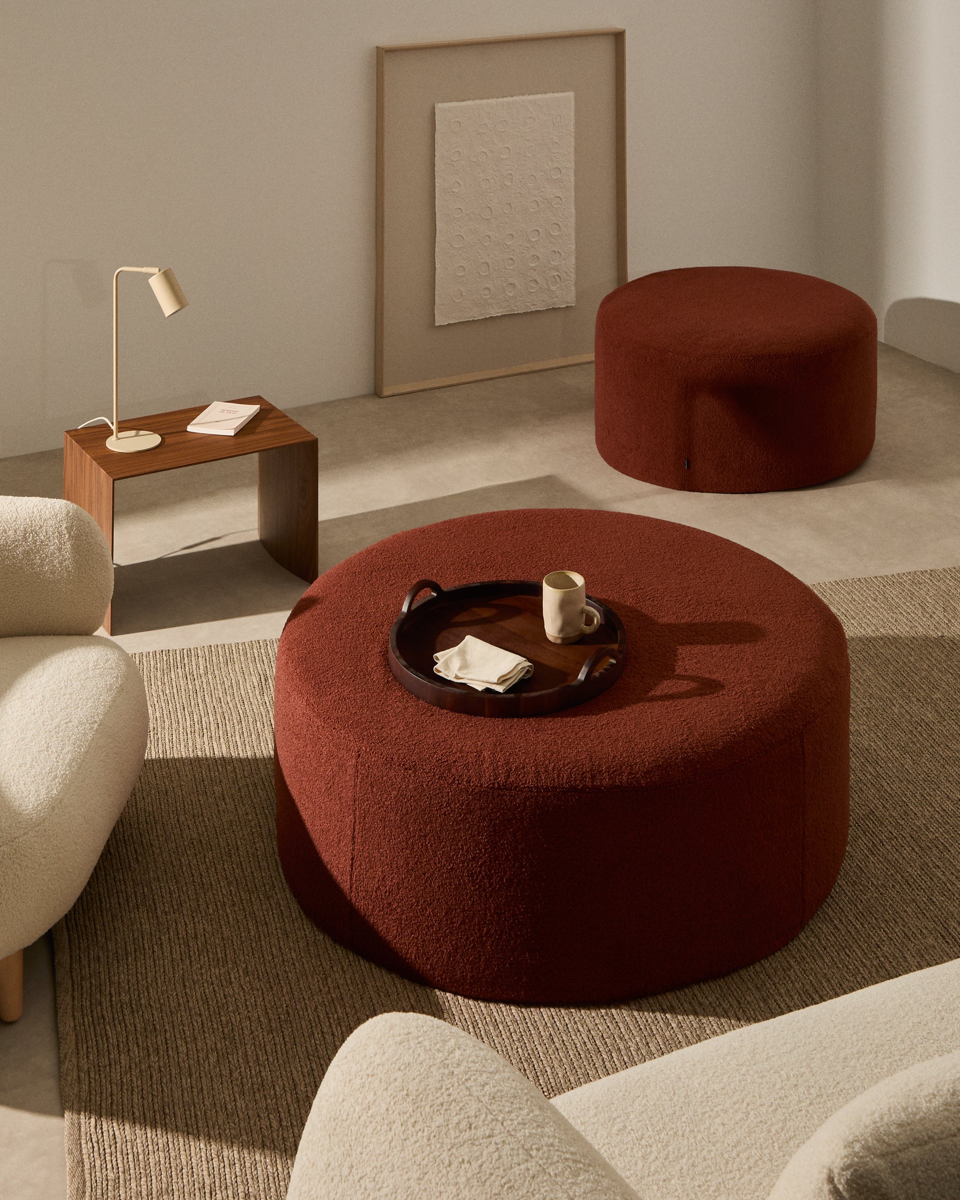 Kaeli footrest with removable cover in terracotta bouclé Ø 90 cm - Lifestyle