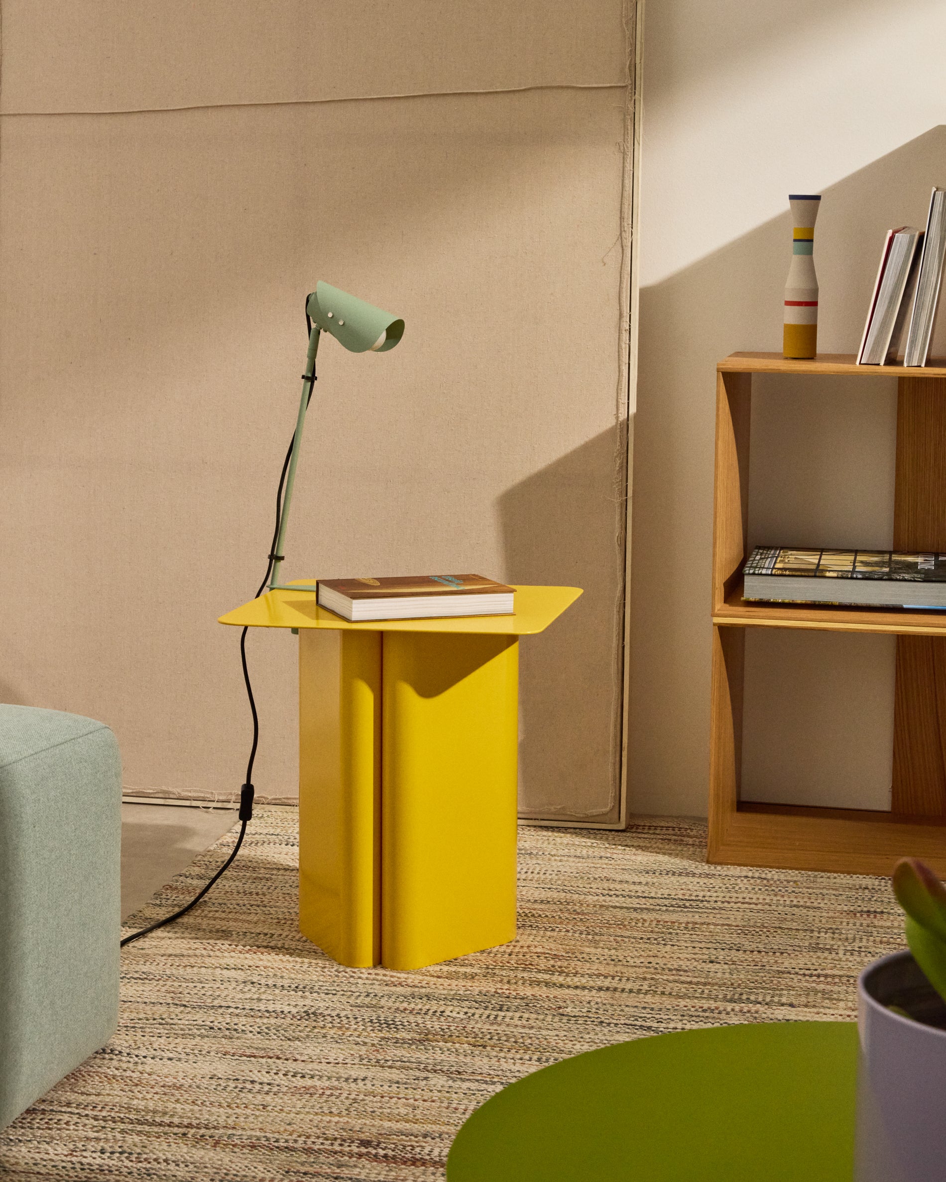 Jula desk lamp with clamp in green metal - Lifestyle