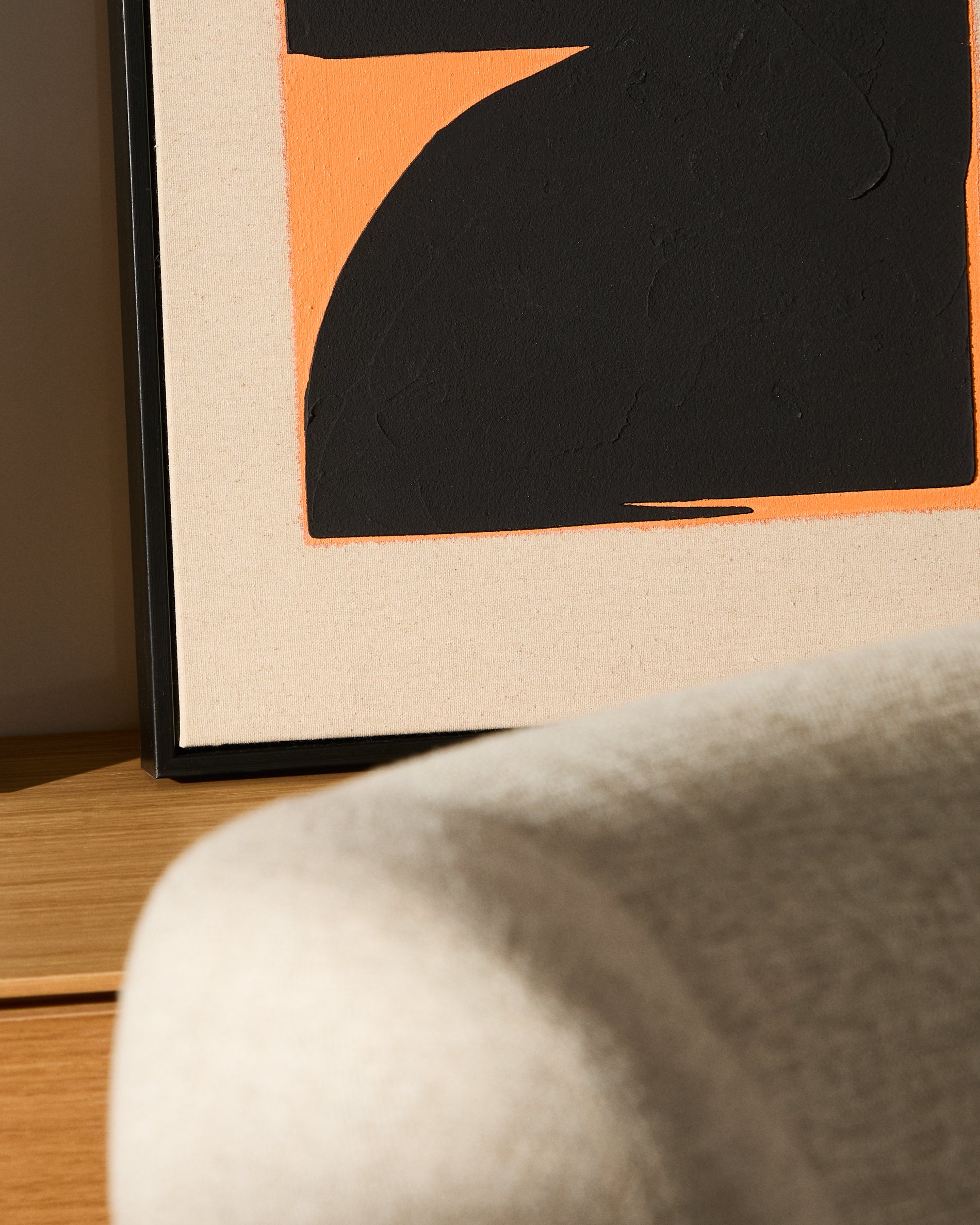 Zernu hand-painted orange and black linen abstract picture 42 x 65cm - Lifestyle