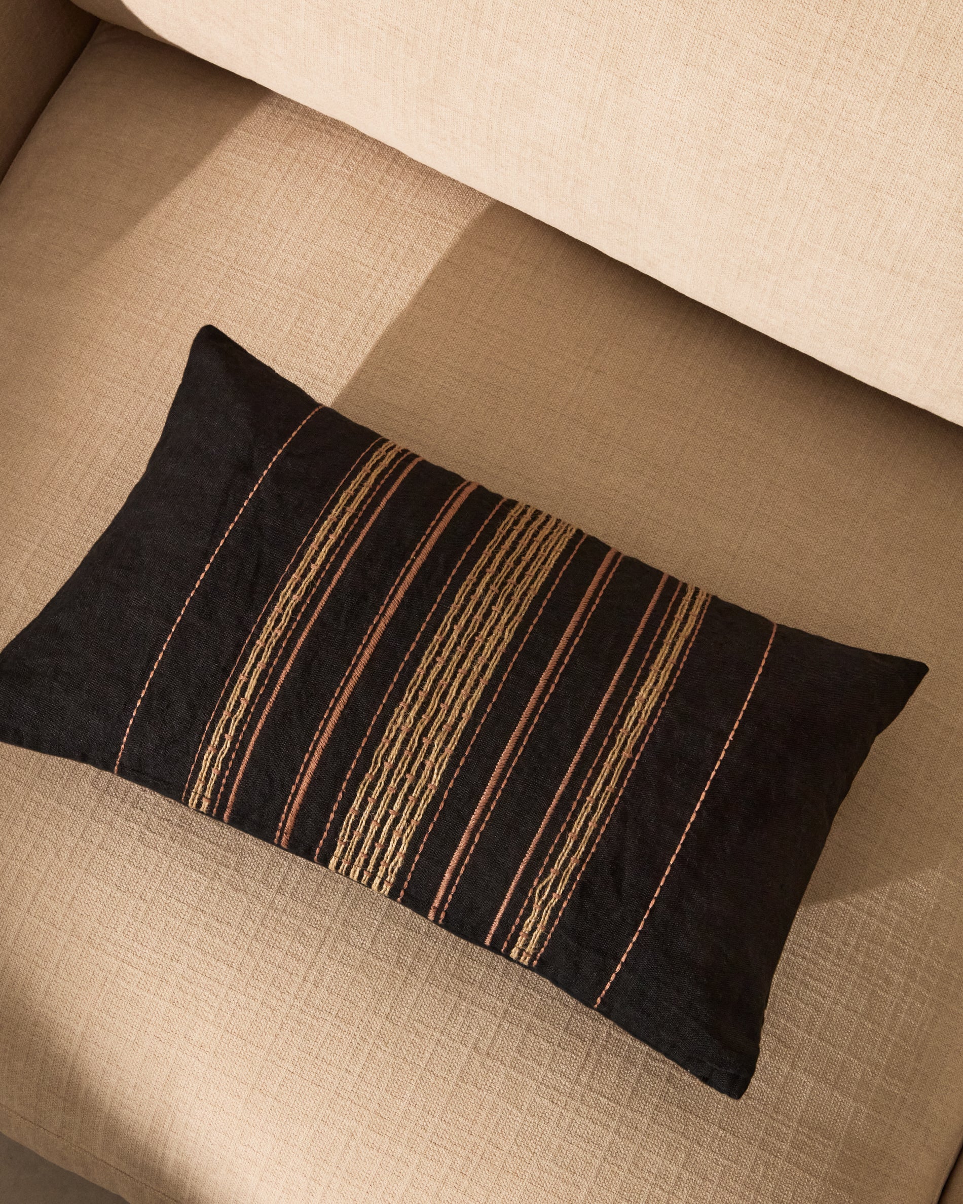 Sairu linen cushion cover with black and beige jute embroidery 30 x 50cm - Lifestyle