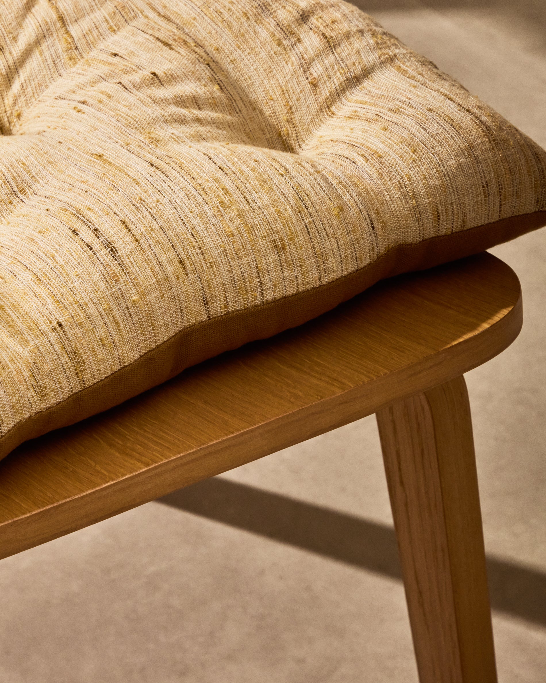 Aren mustár színű székpárna 45 x 45cm