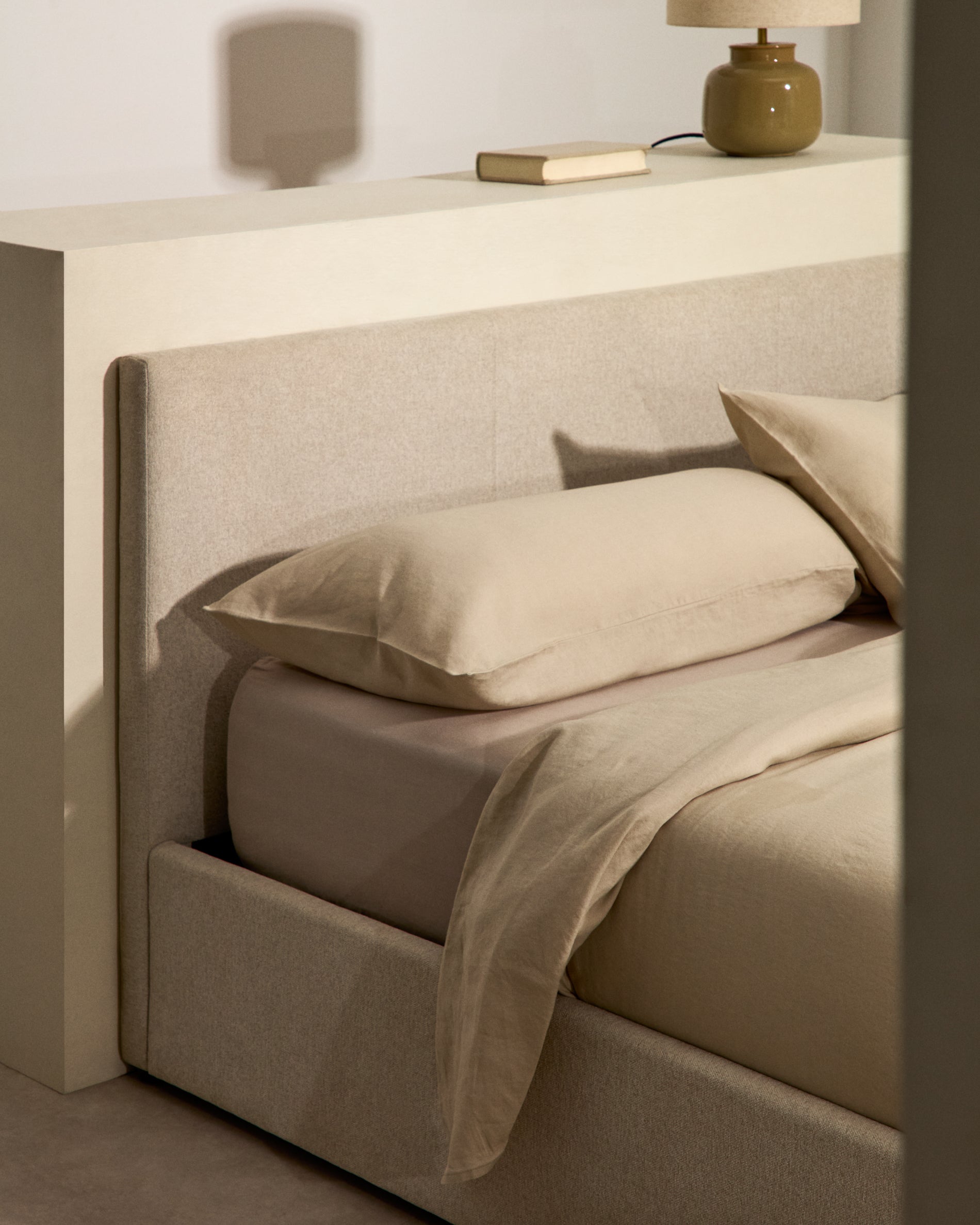 Nahiri beige chenille bed with storage base for 180 x 200cm mattress - Lifestyle