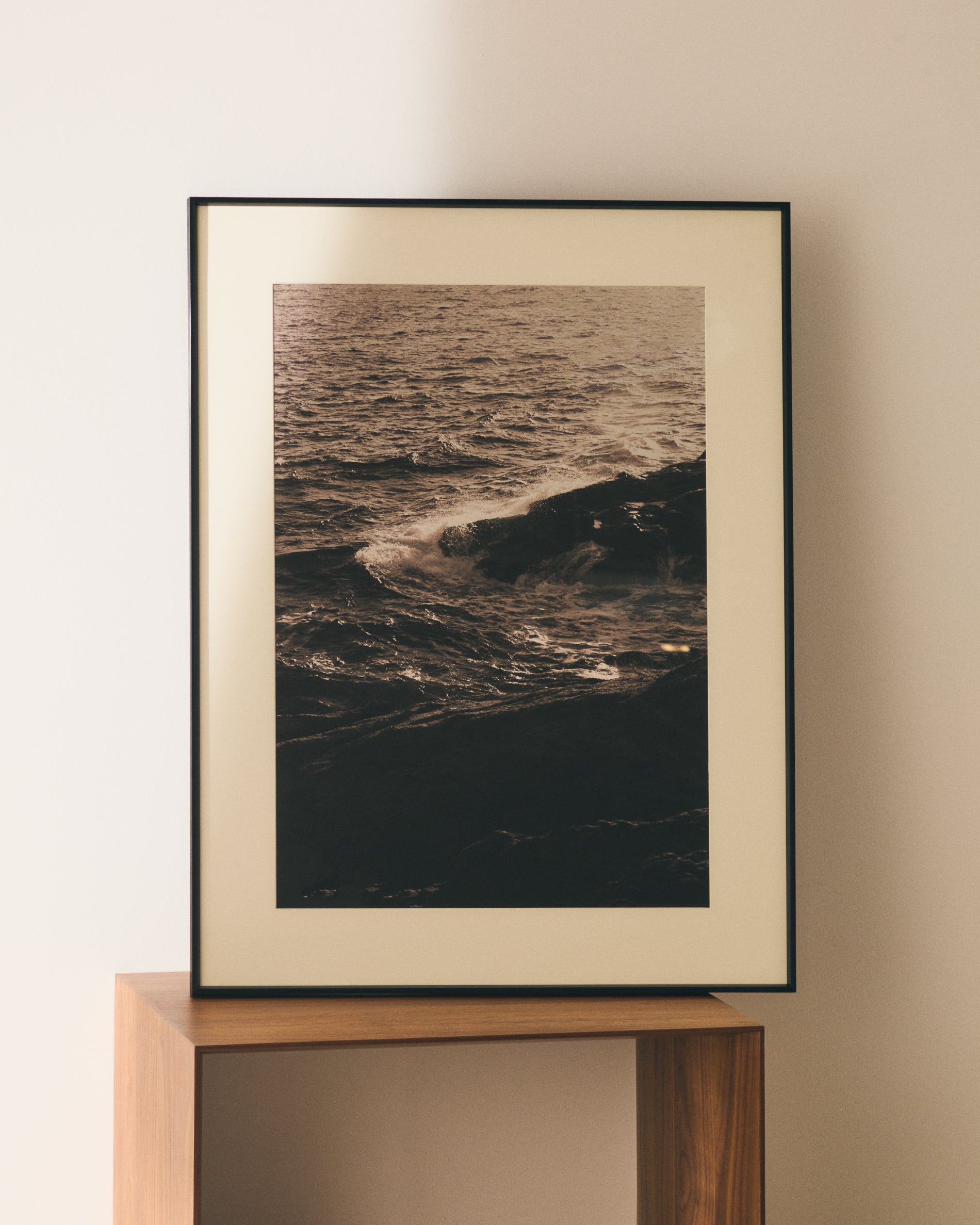 Zavira picture with photograph of waves 64 x 84cm - Lifestyle