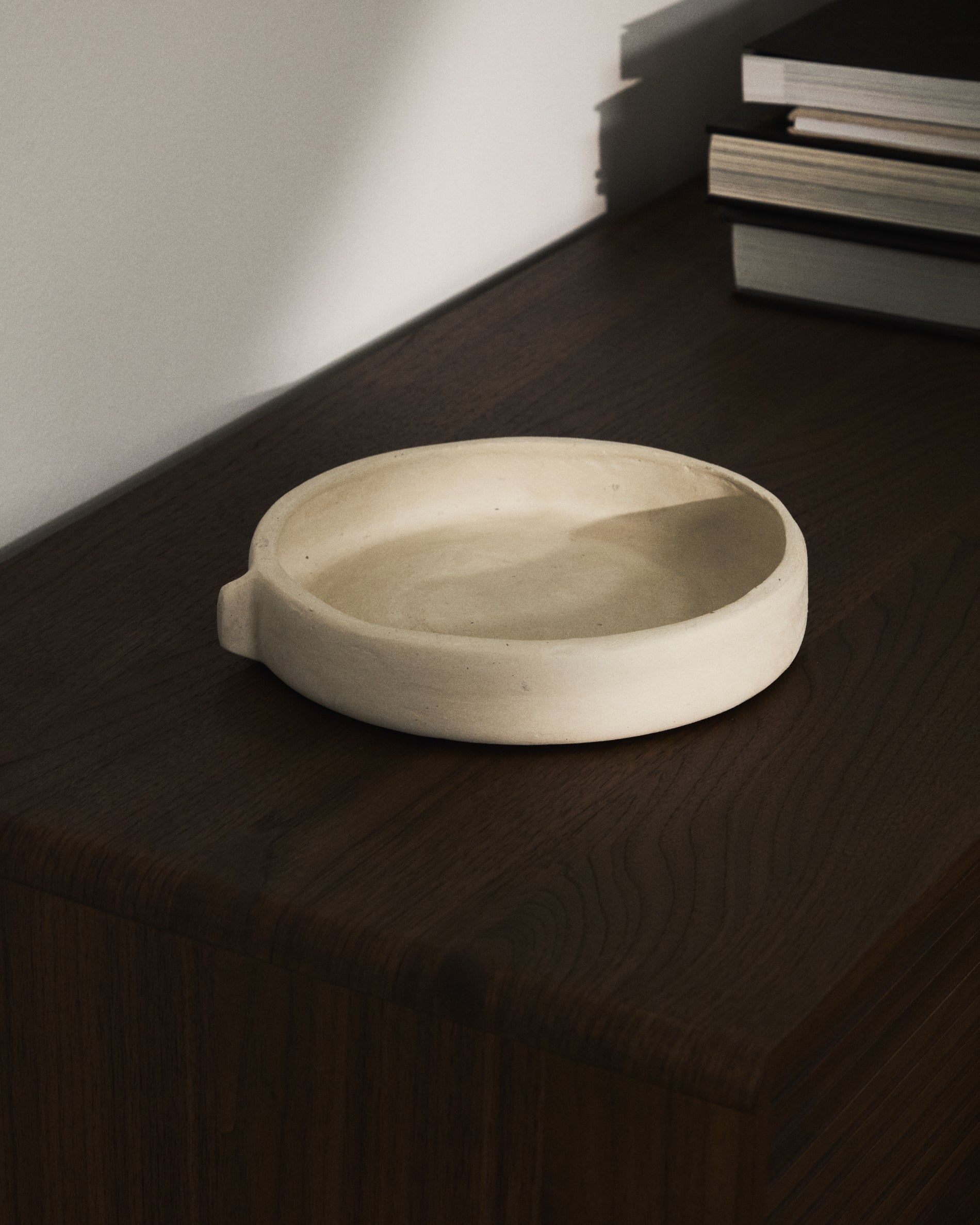 Mireni papier-mâché centrepiece beige Ø 22,5 cm - Lifestyle