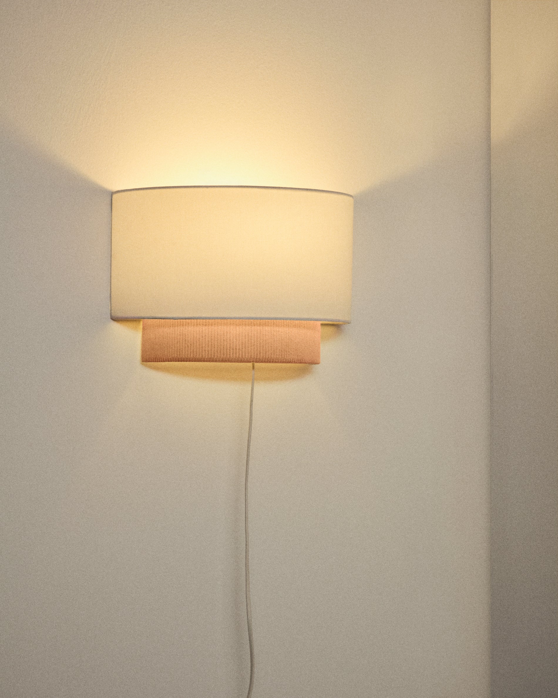 Bianella cotton and beige corduroy wall light Ø 40cm - Lifestyle