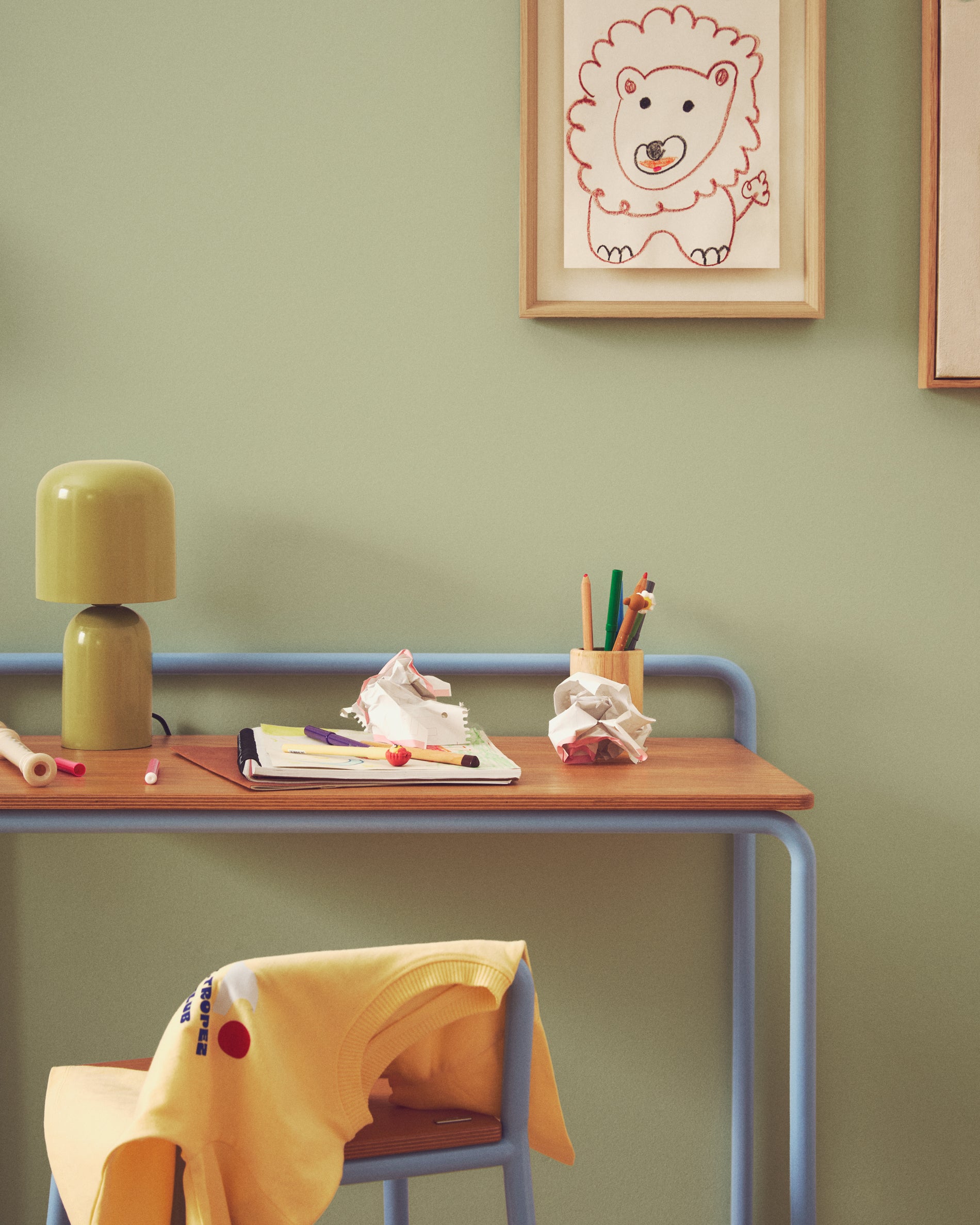 Monze table lamp in light green painted metal - Lifestyle