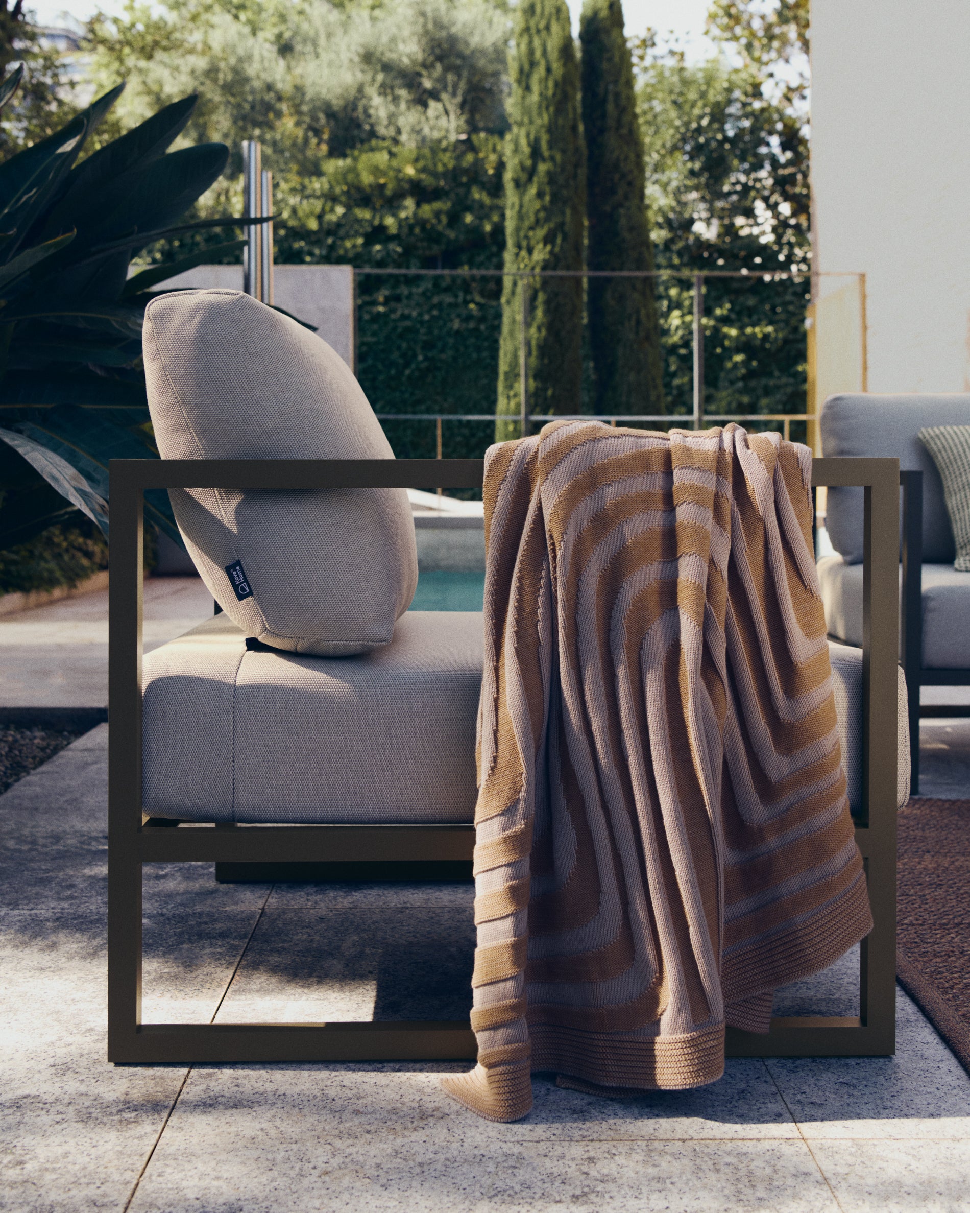 Oreli beige zebra jacquard cotton throw 130 x 170 cm - Lifestyle