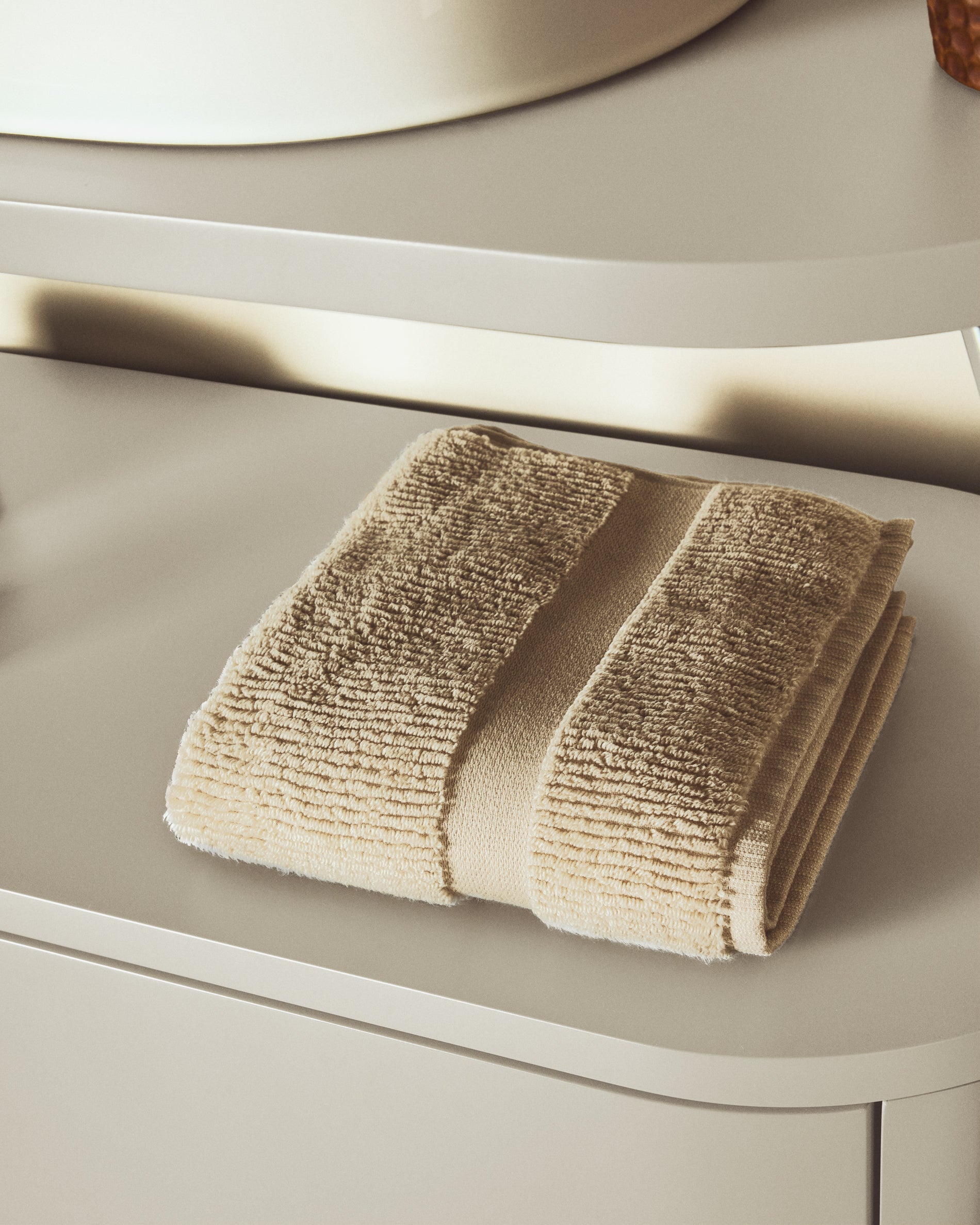 Olvira 100% cotton beige jacquard hand towel 30 x 50cm - Lifestyle
