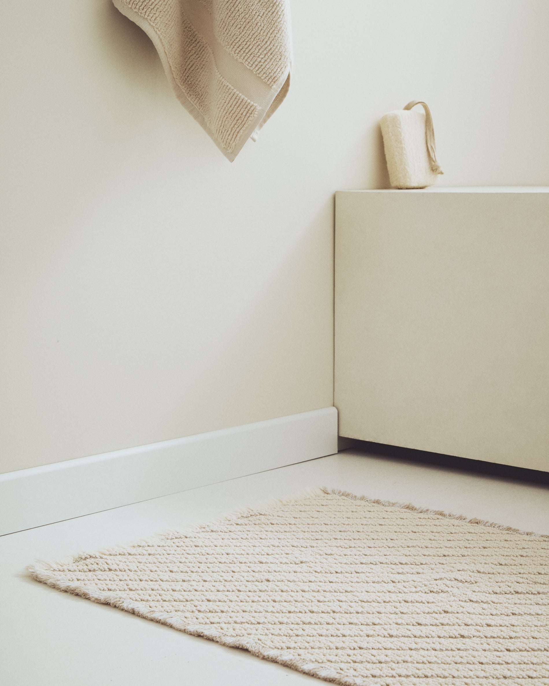 Janu bathmat in 100% cotton in diagonal structure ecru jacquard 50 x 70 cm - Lifestyle