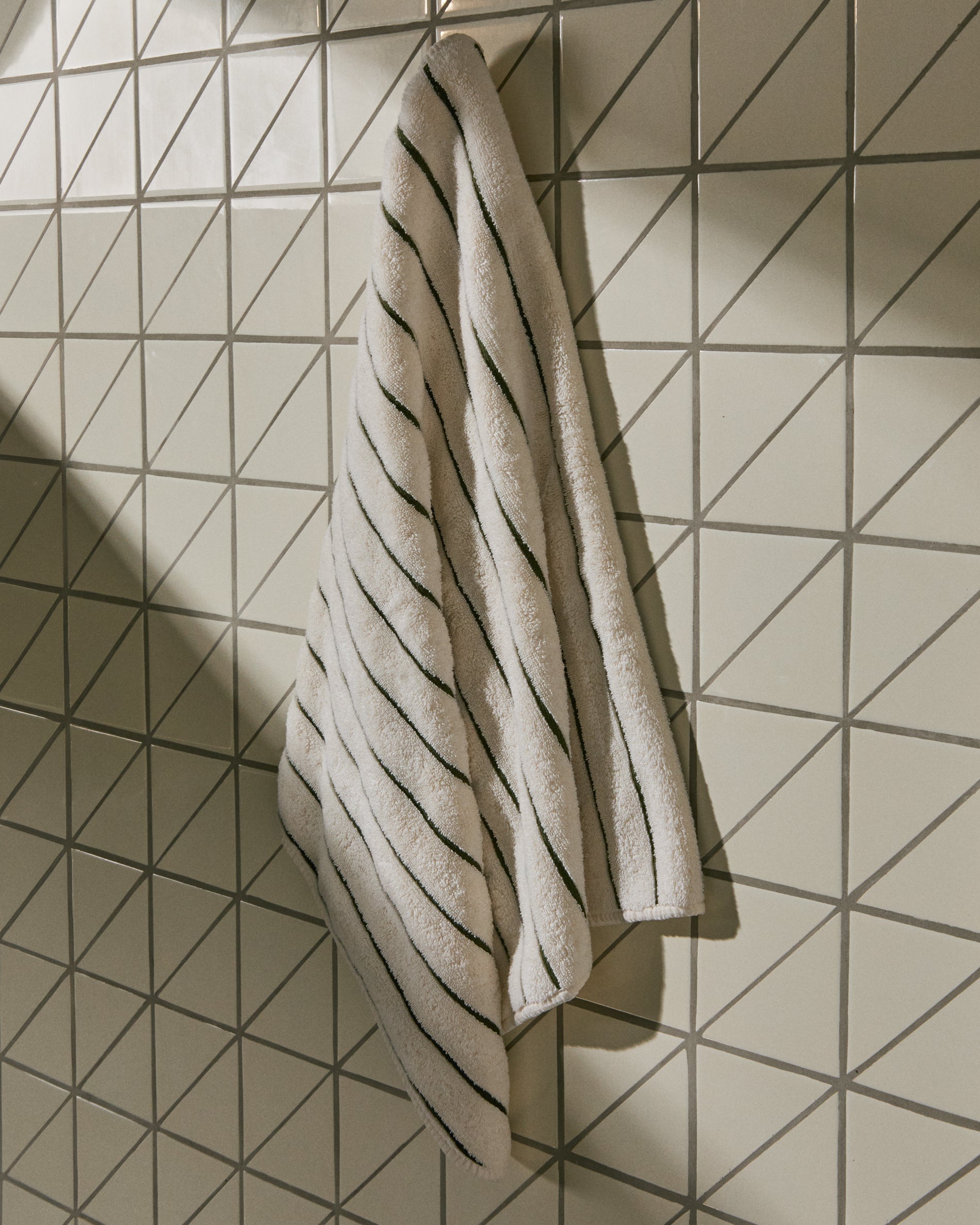 A26S001_005