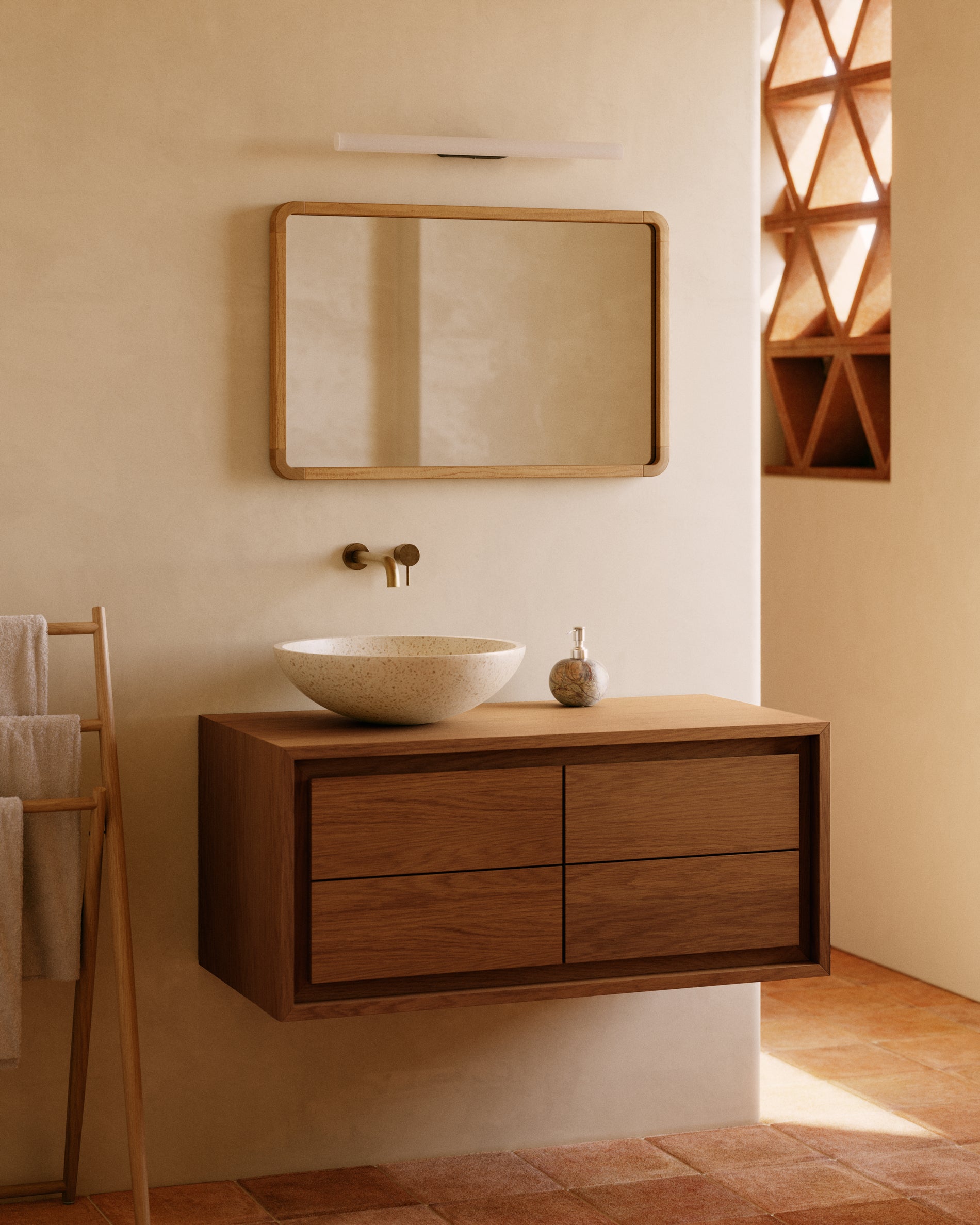 Valquiria metal wall sconce with black finish - Lifestyle