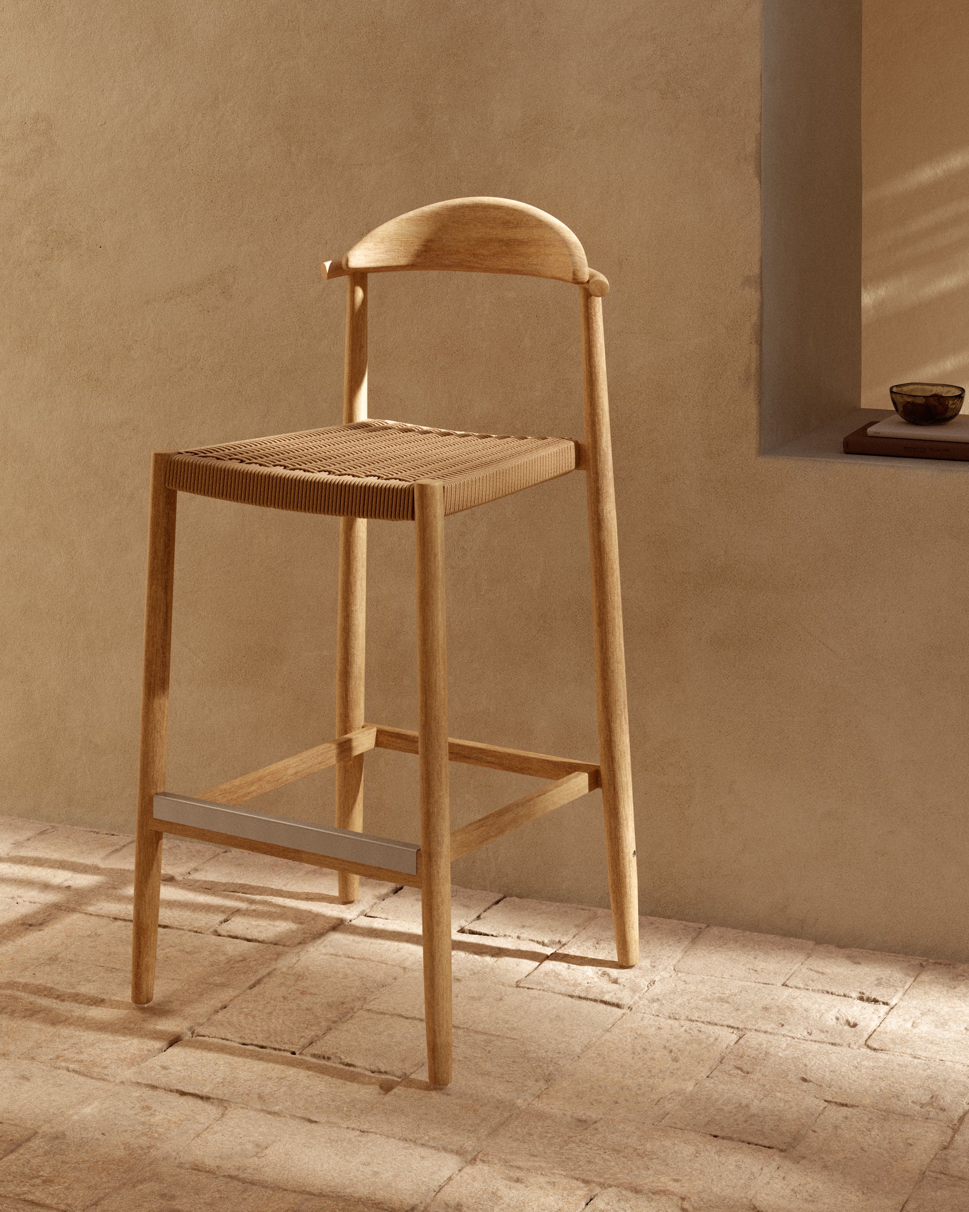 Nina stool in solid acacia wood, height 76 cm FSC 100% - Lifestyle