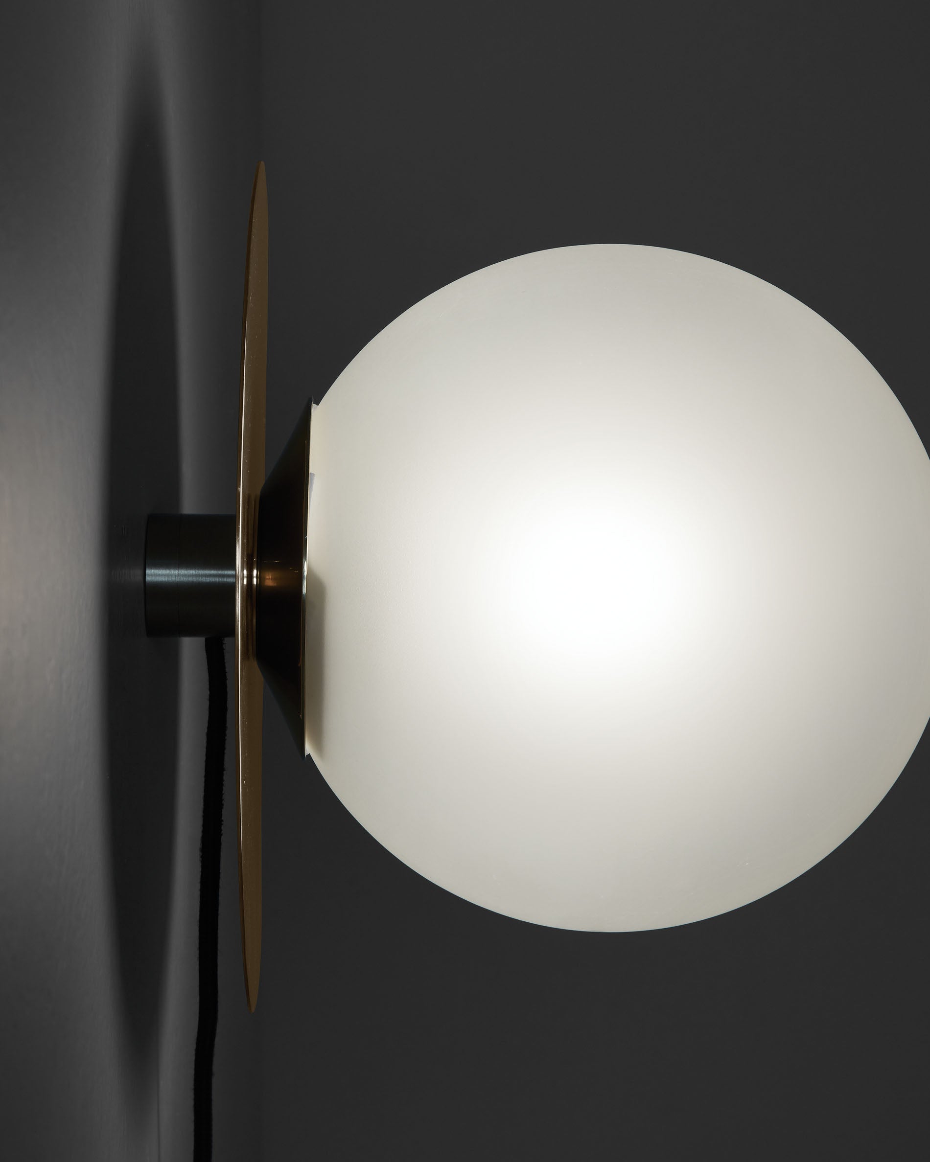 Manz wall lamp - Detail