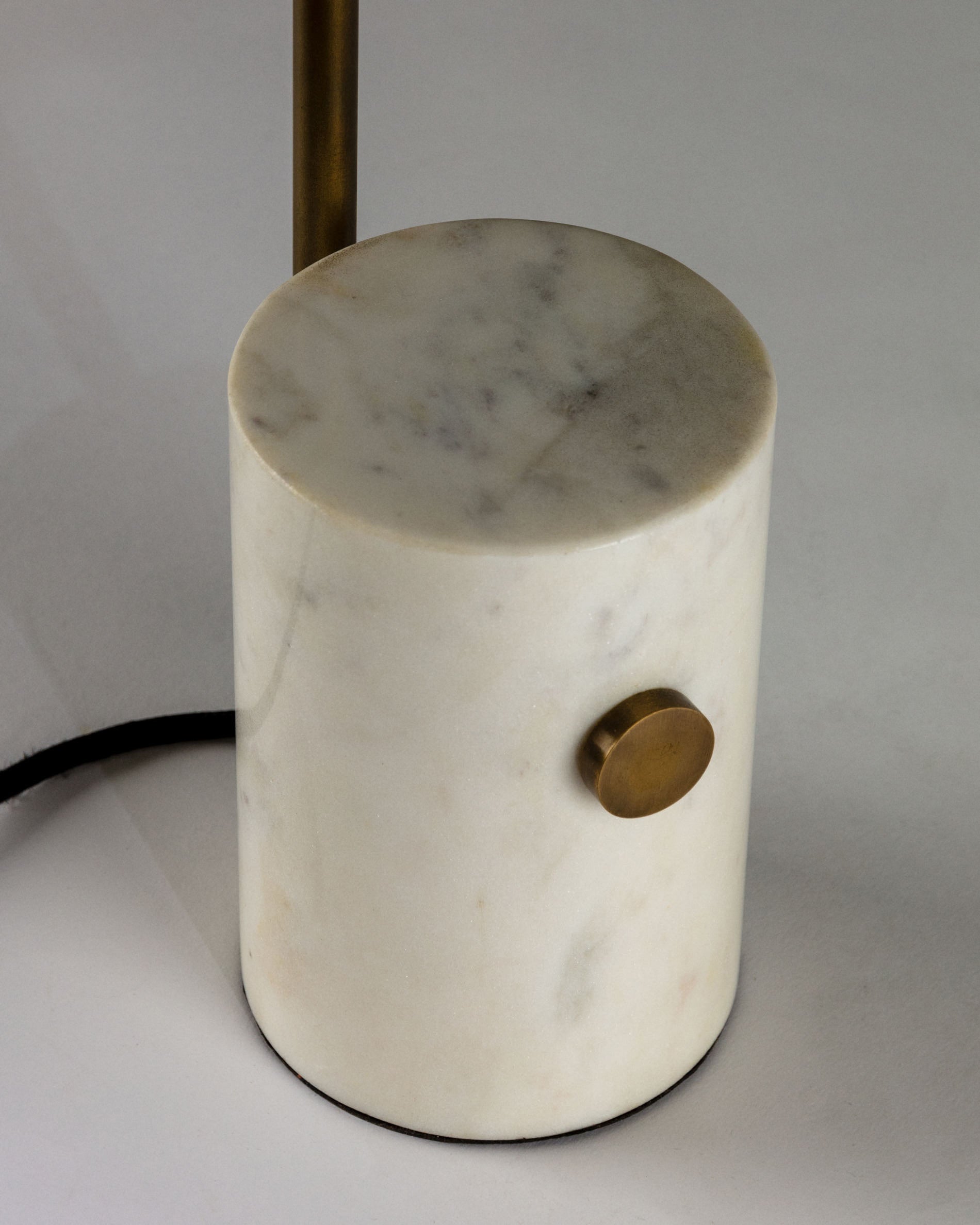 Phant table lamp in metal and marble - Detail