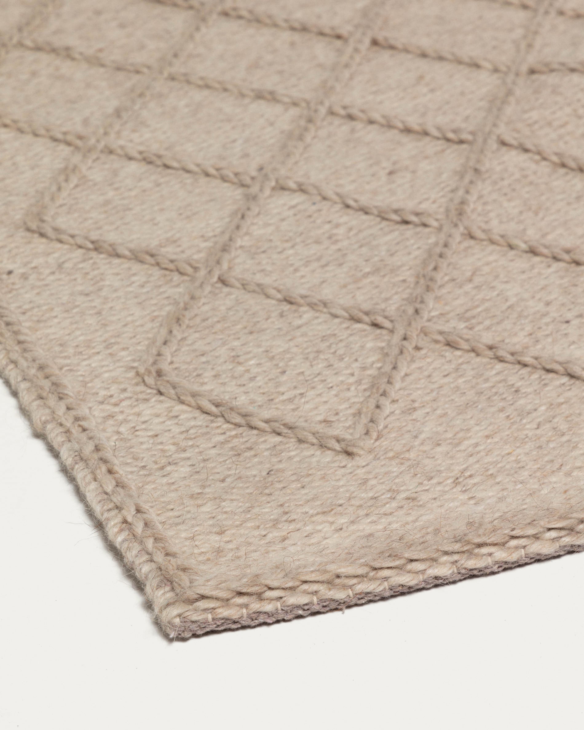 Sybil beige rug 160 x 230 cm - Detail