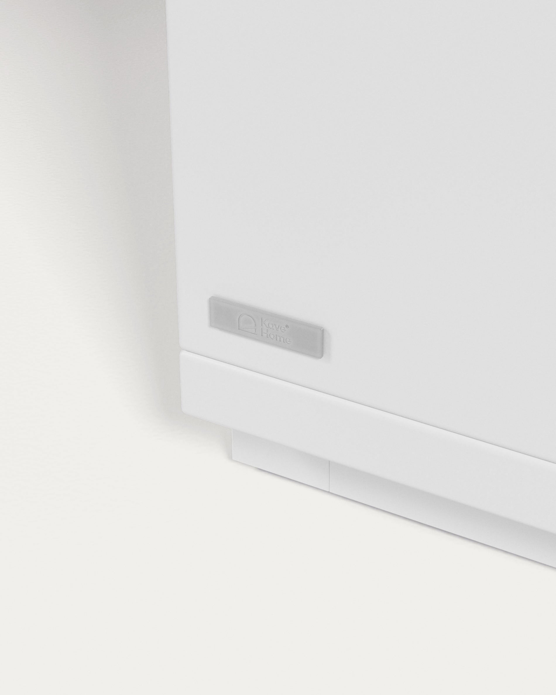 Abilen oak veneer and white lacquer bedside table 53 x 44 cm FSC 100% - Detail