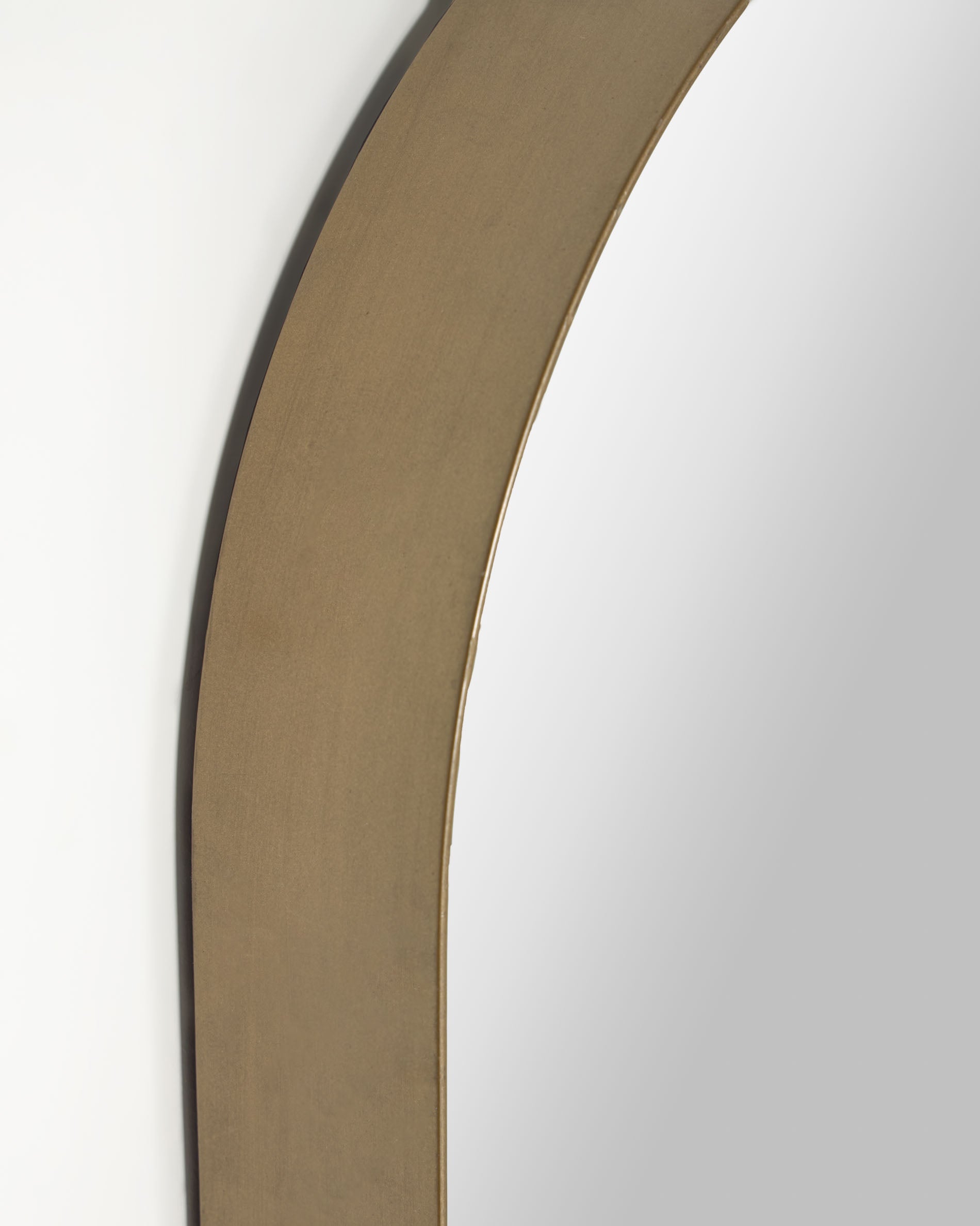 Tiare gold metal wall mirror 31 x 101 cm - Detail