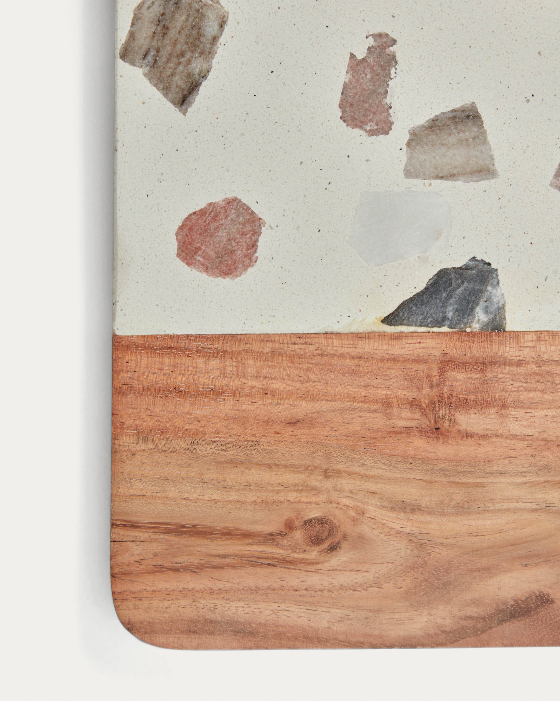Temira wood and multicoloured terrazzo serving board - Detail
