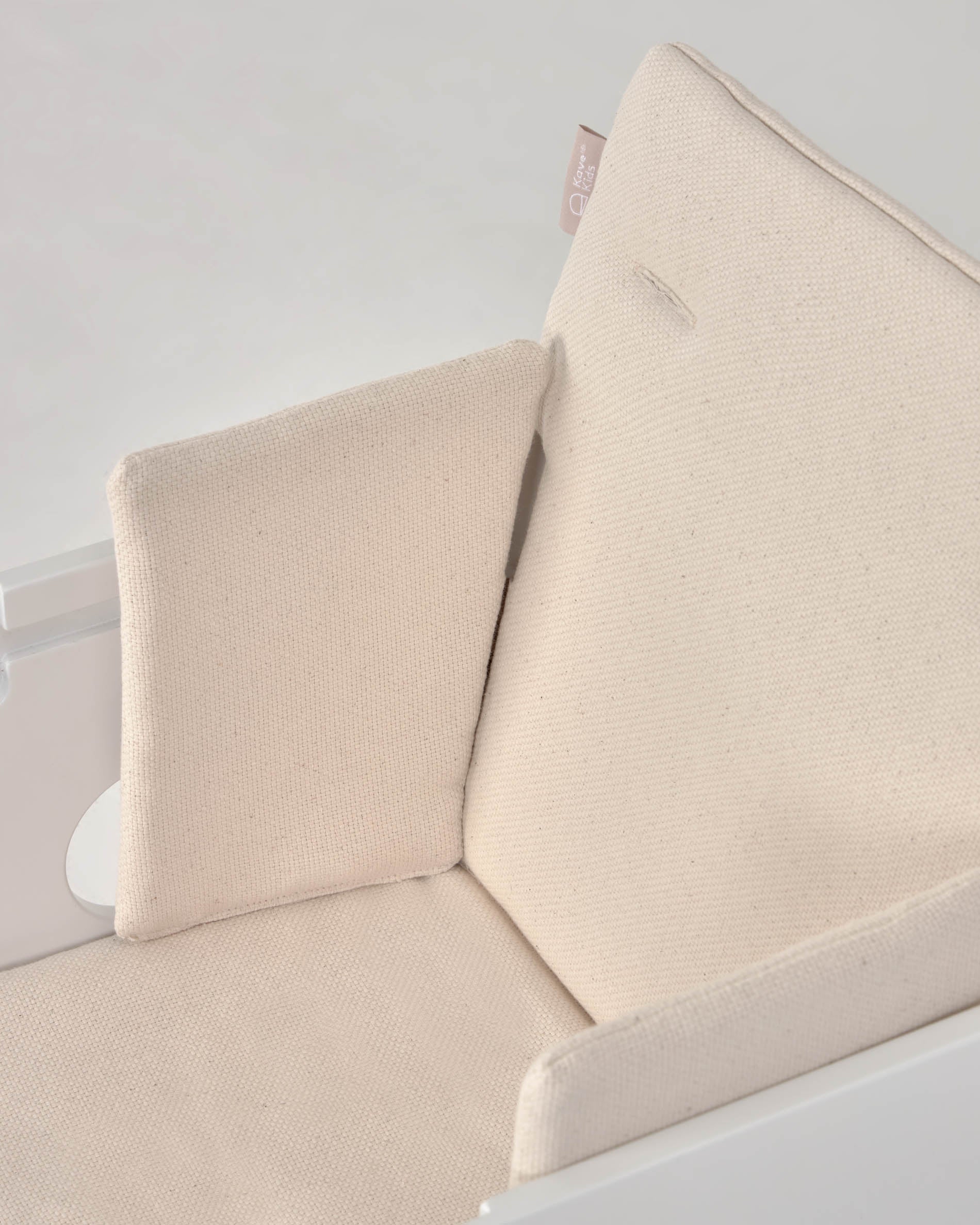 100% organic cotton (GOTS) Nuun highchair cushion with natural finish - Detail