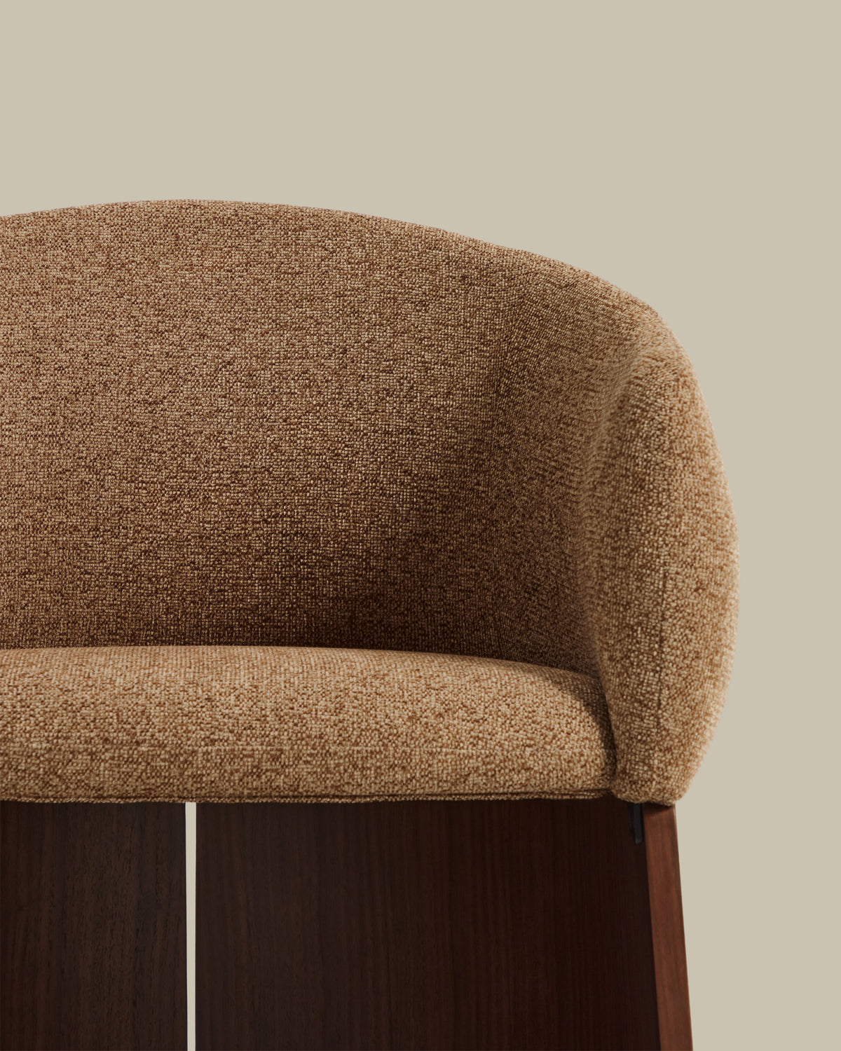 Bosca chair in brown chenille and walnut veneer FSC 100% - Detail