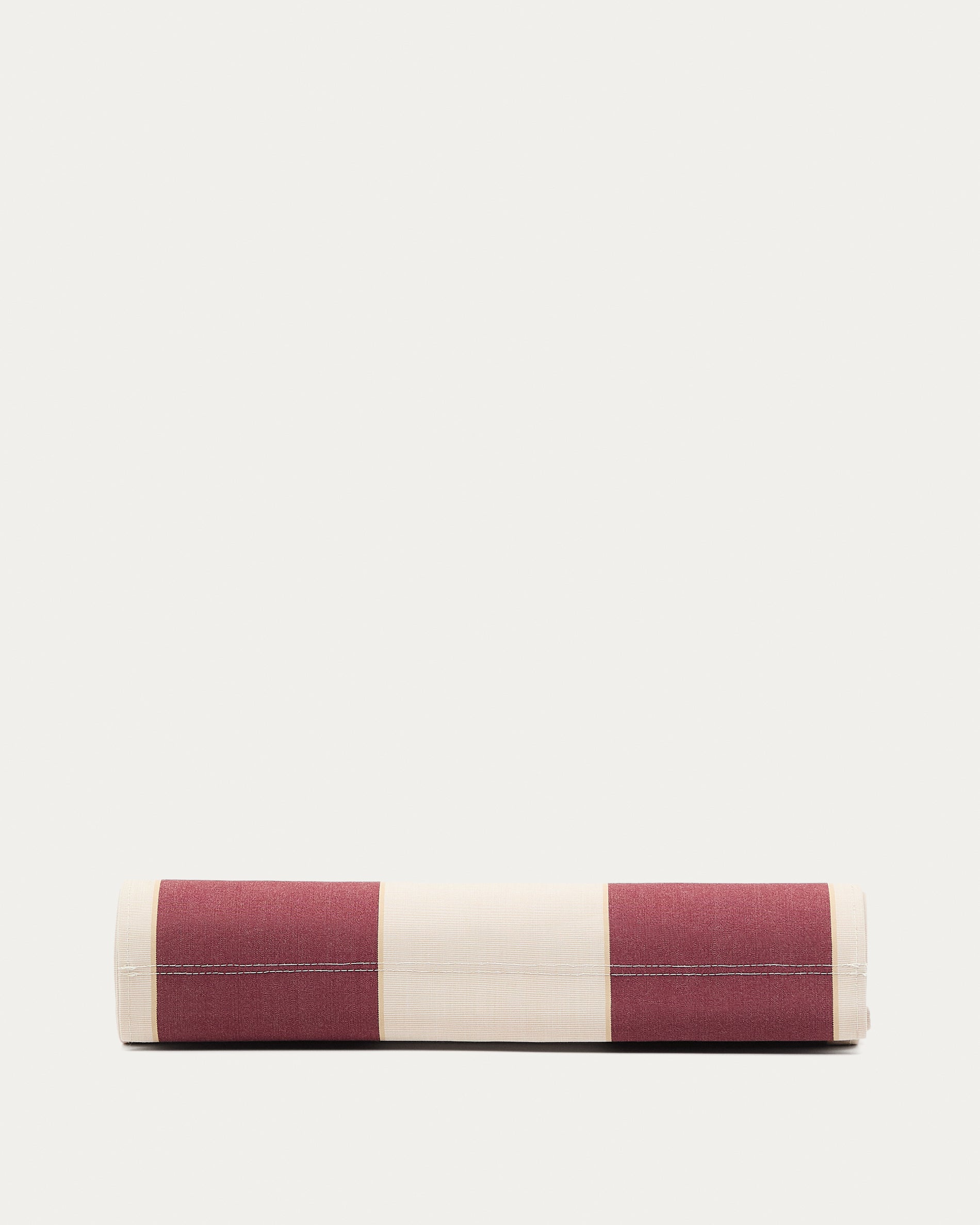 Vilara burgundy and beige striped outdoor folding deck chair made of FSC 100% solid acacia wood - Product View
